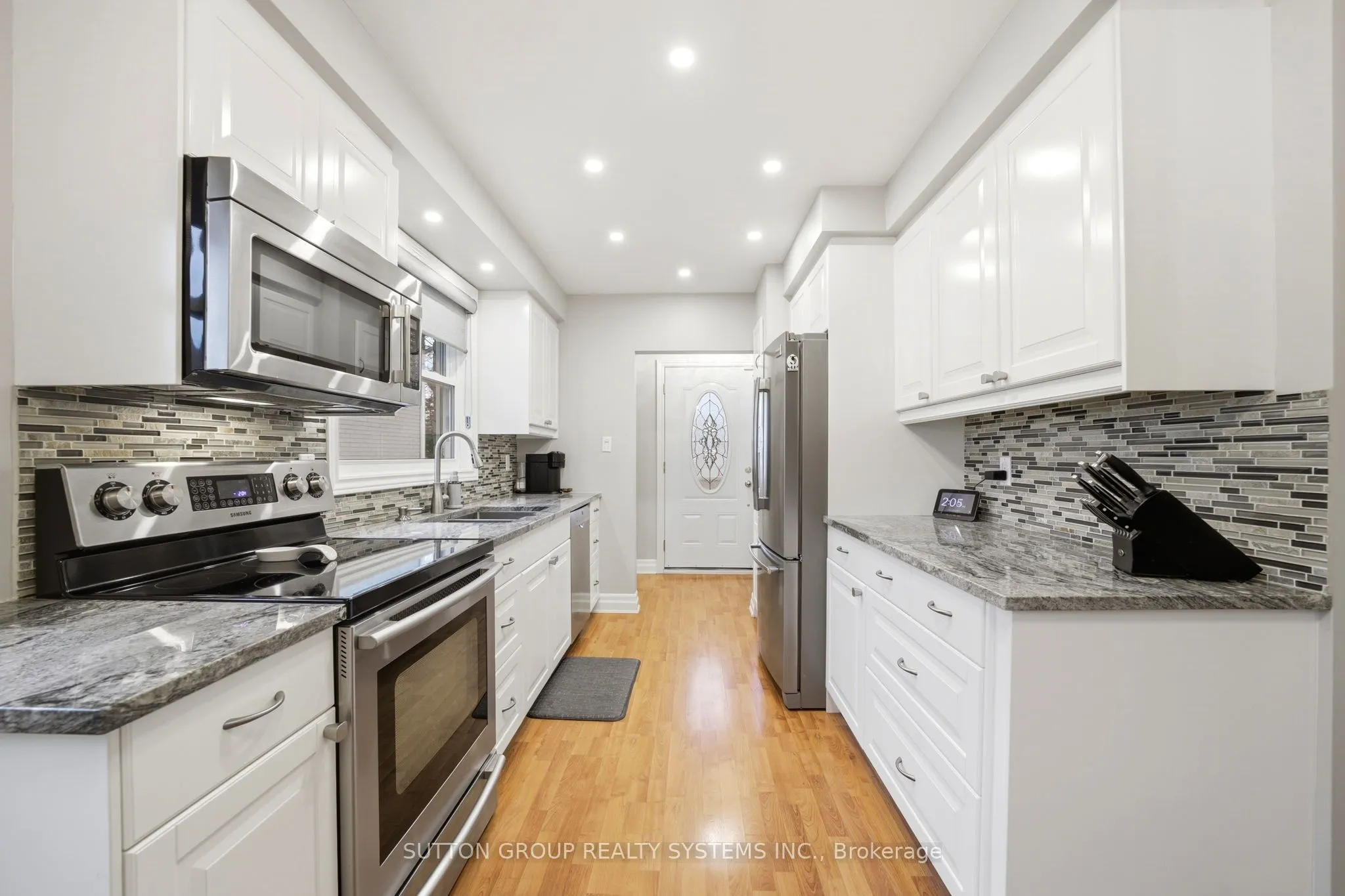 1535 Thetford Court