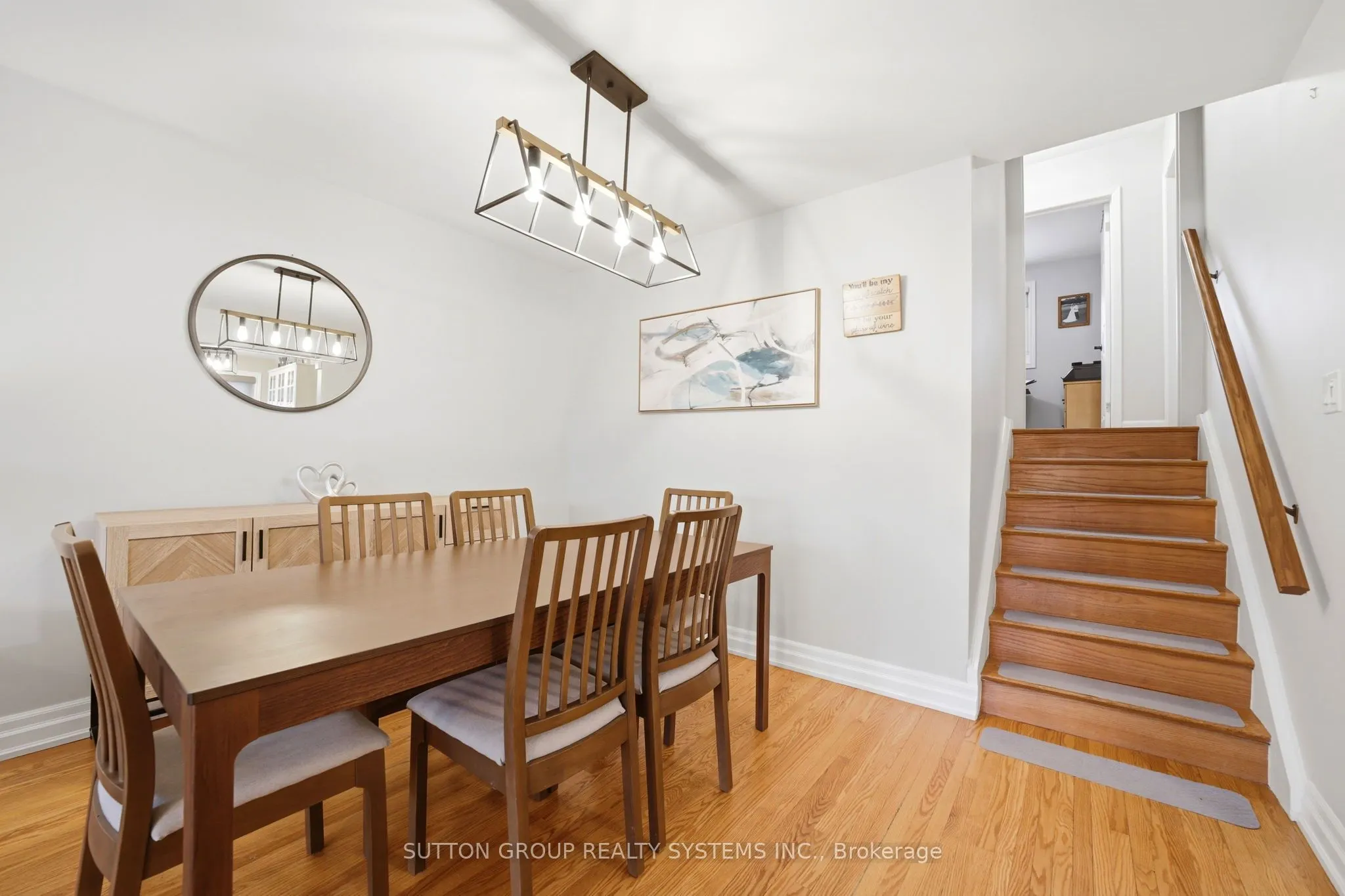 1535 Thetford Court