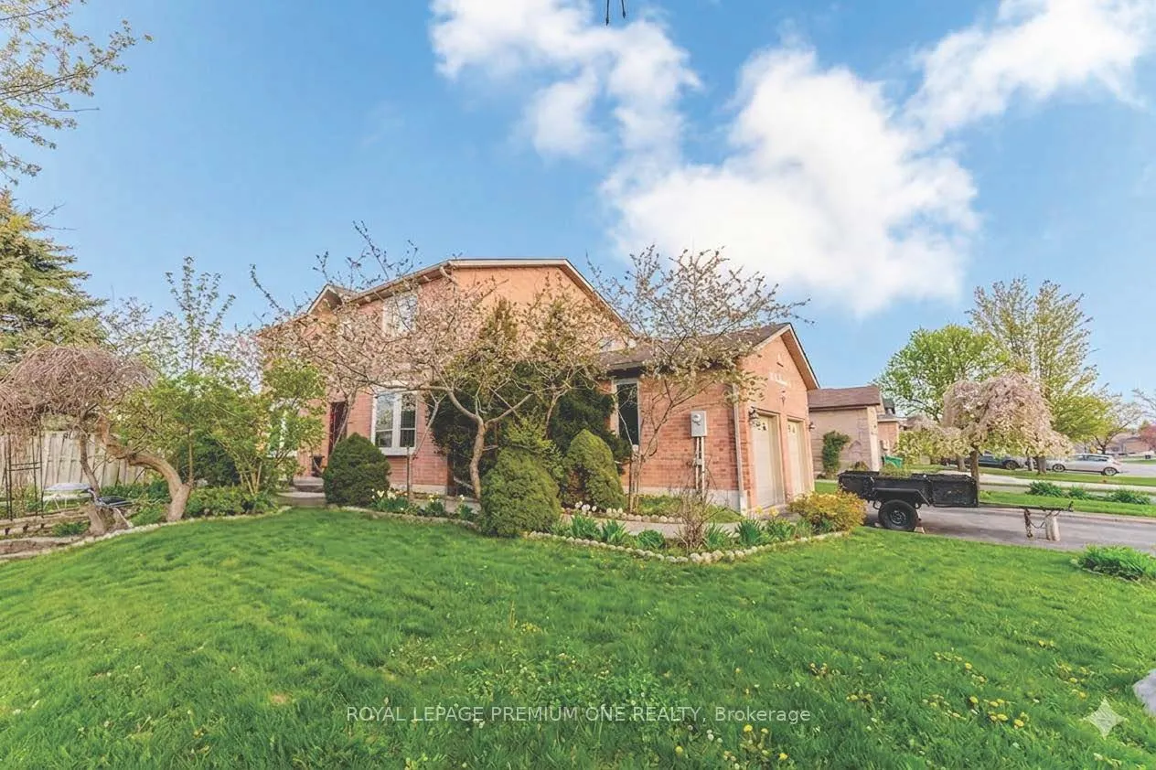 25 Sir Lancelot Court