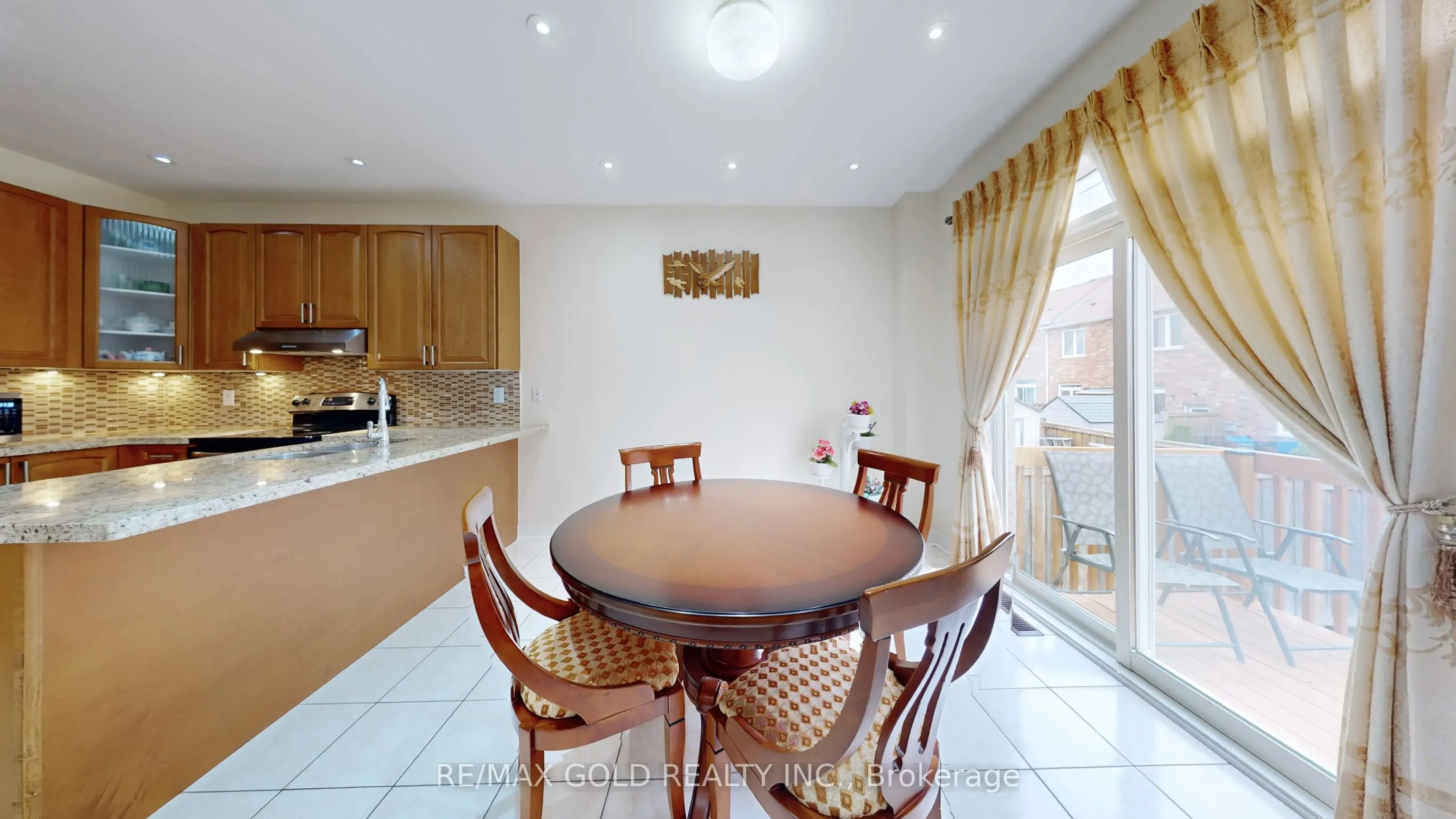 18 Kawana Road