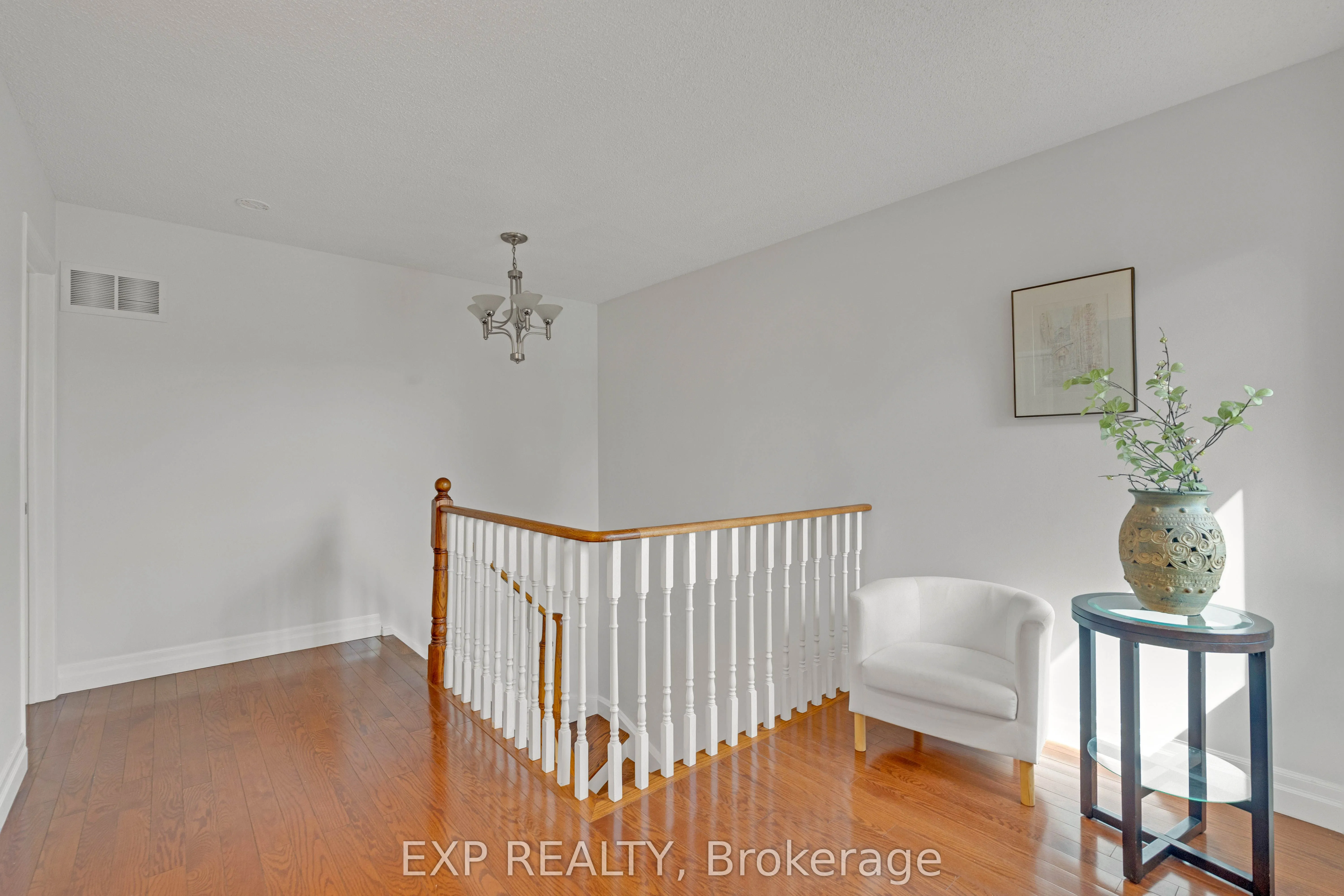 1471 Pickwick Drive