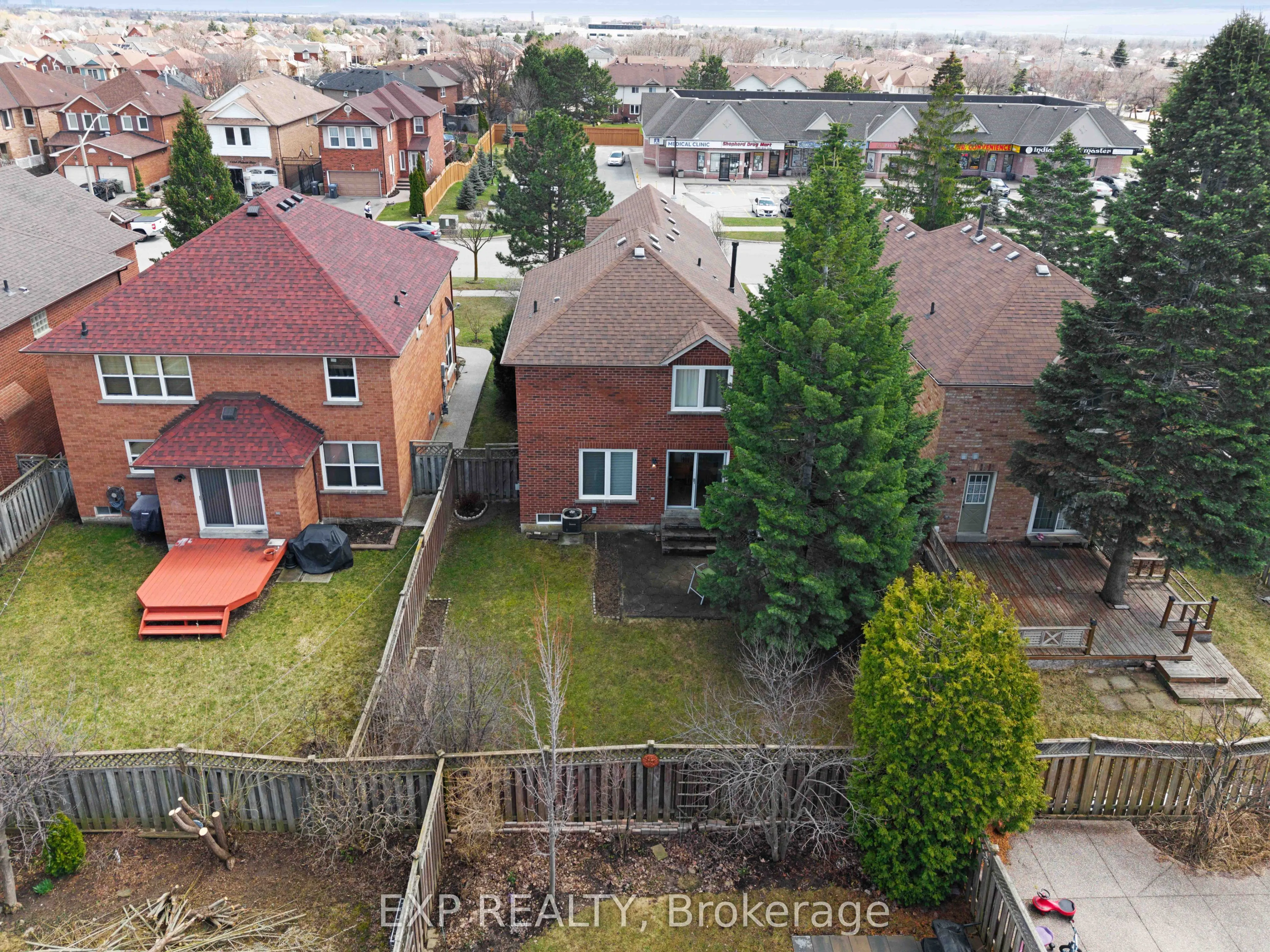 1471 Pickwick Drive