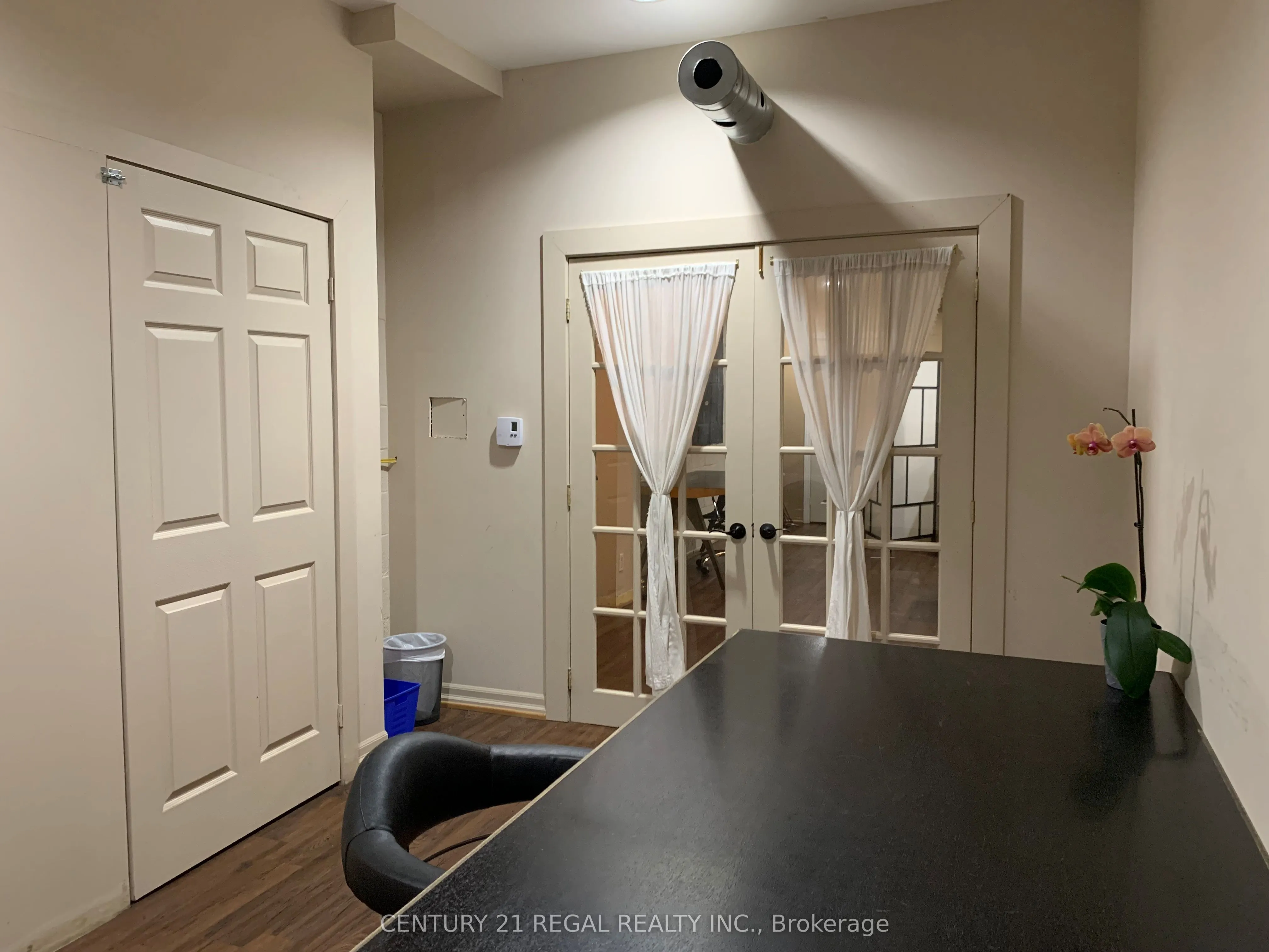 1291 Queen Street W #101B