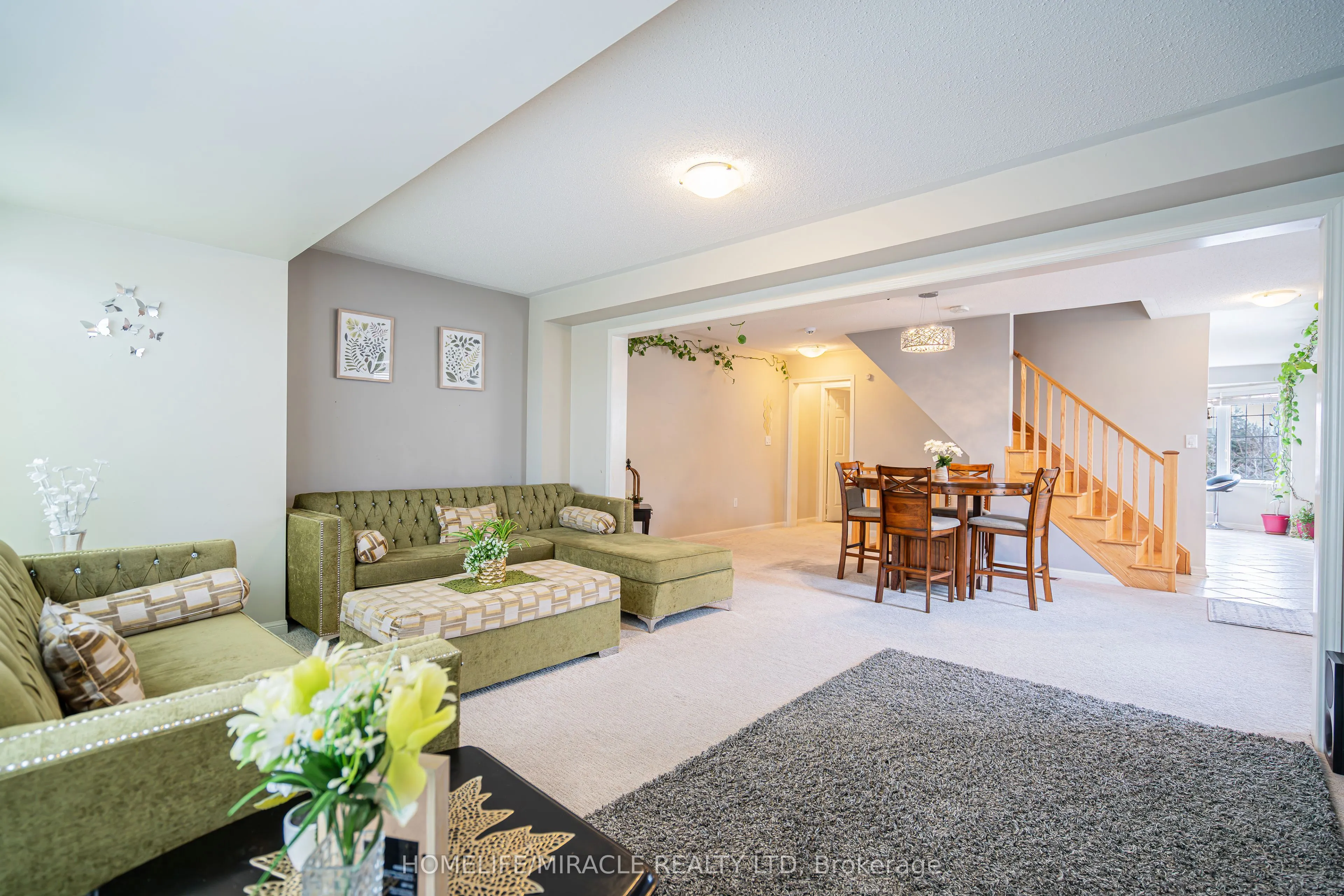 102 Decker Hollow Circle