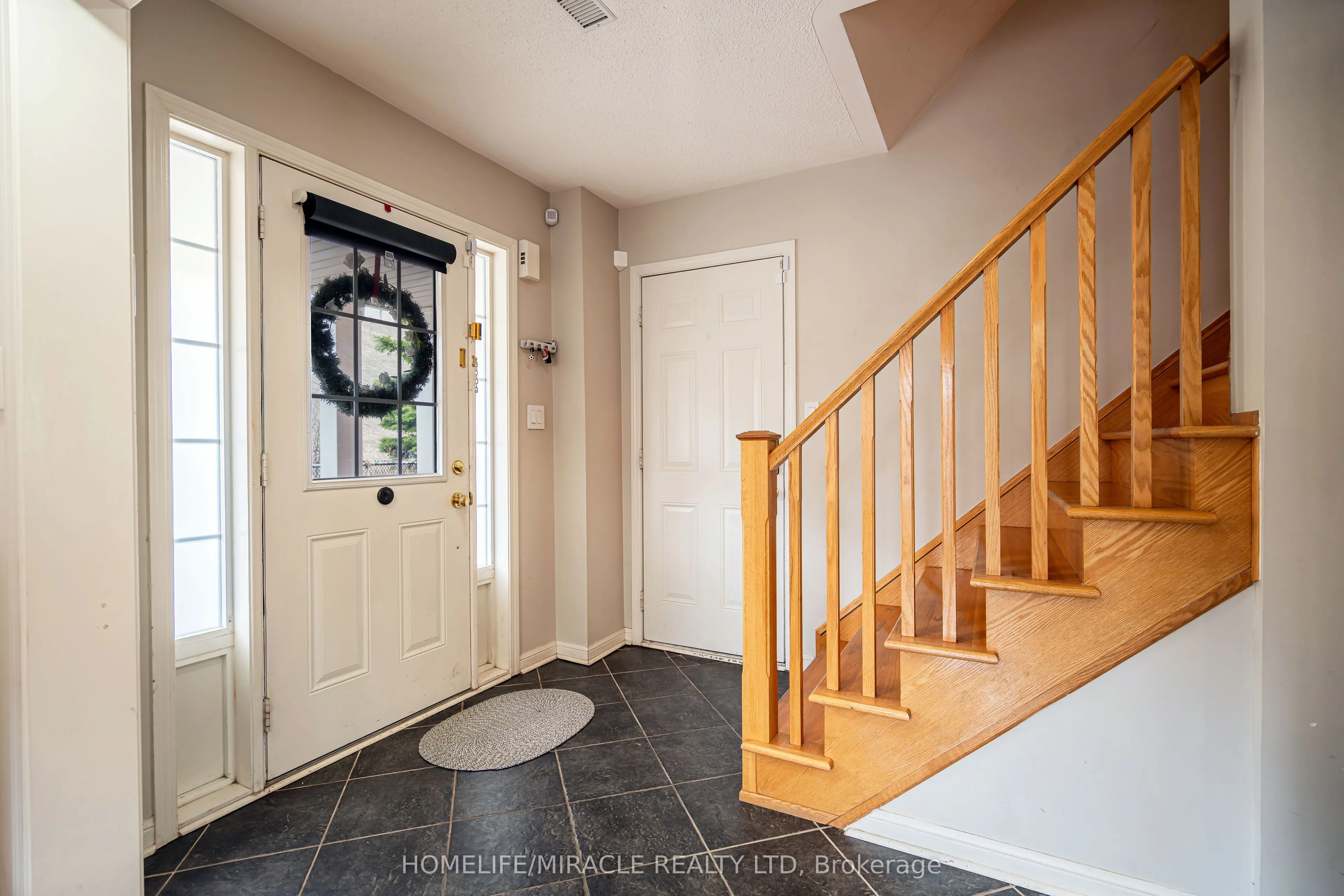 102 Decker Hollow Circle