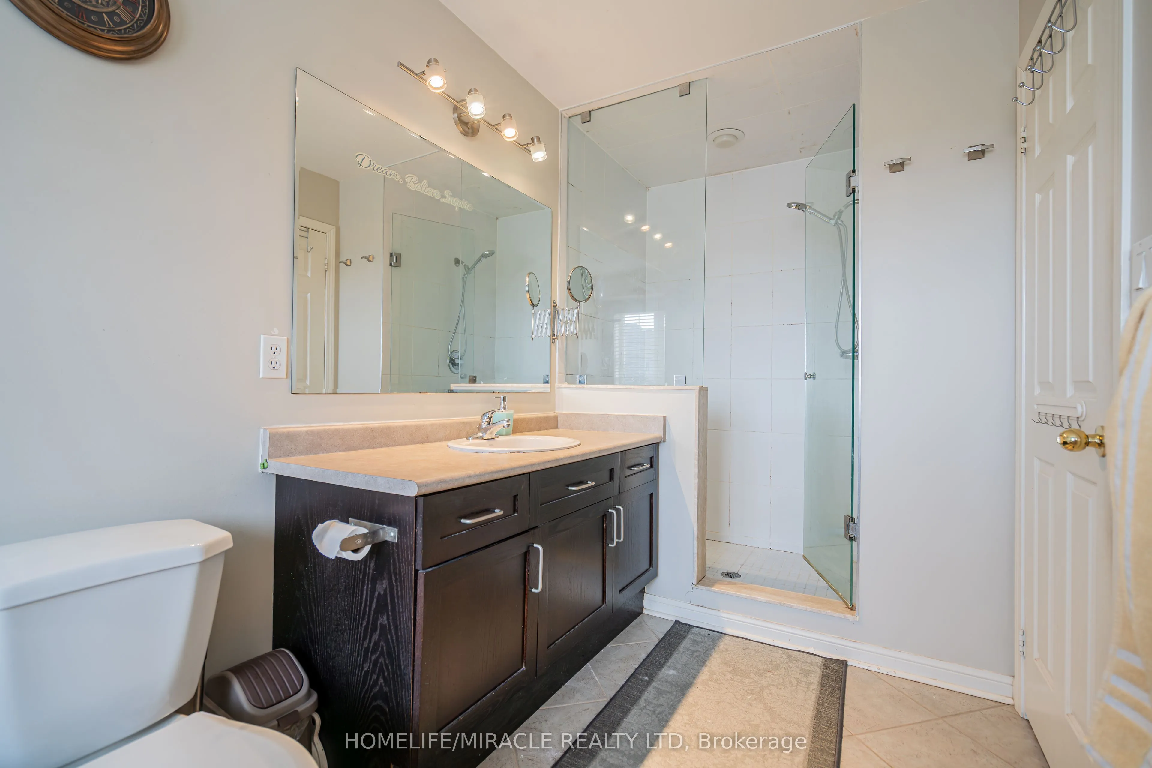 102 Decker Hollow Circle