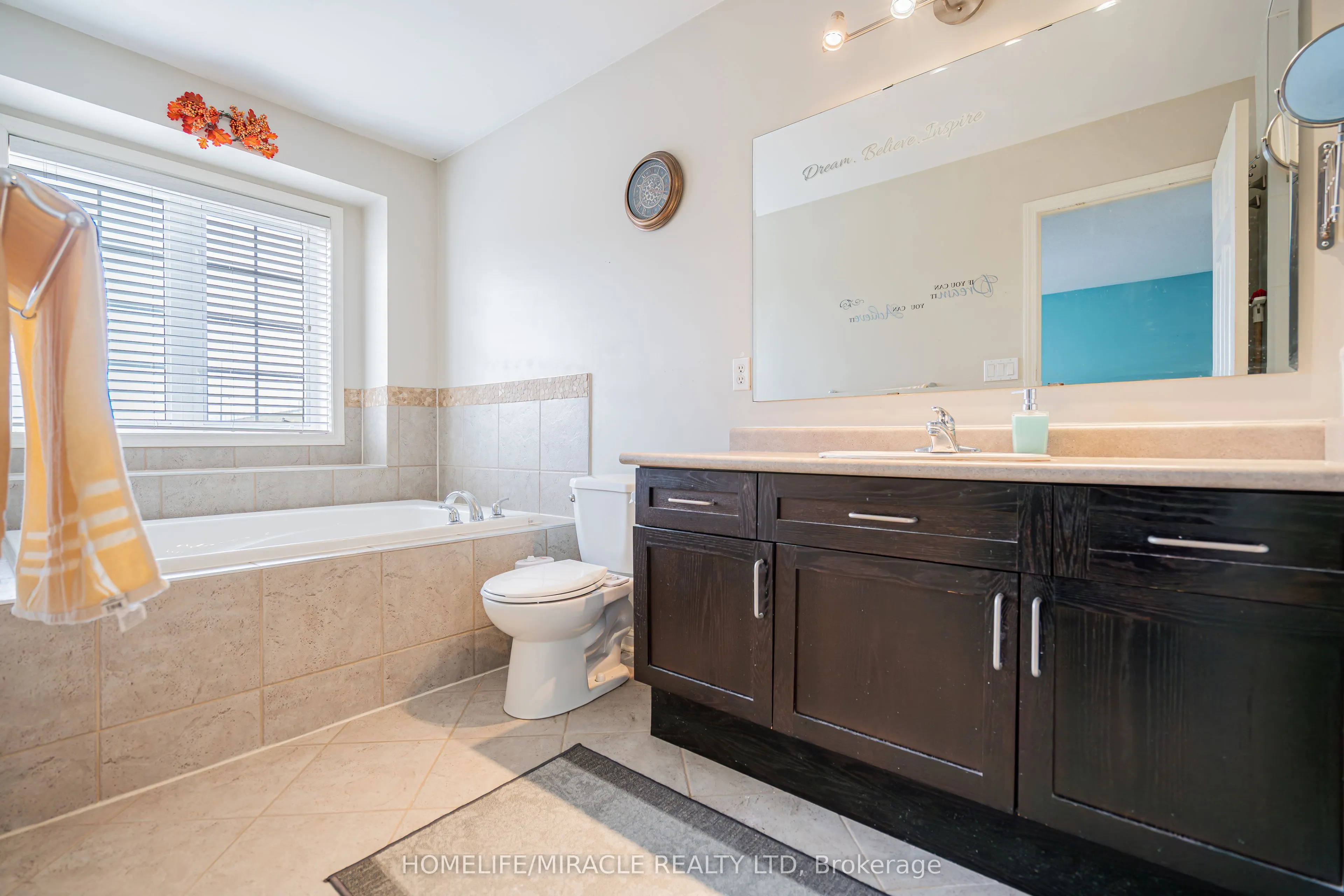 102 Decker Hollow Circle