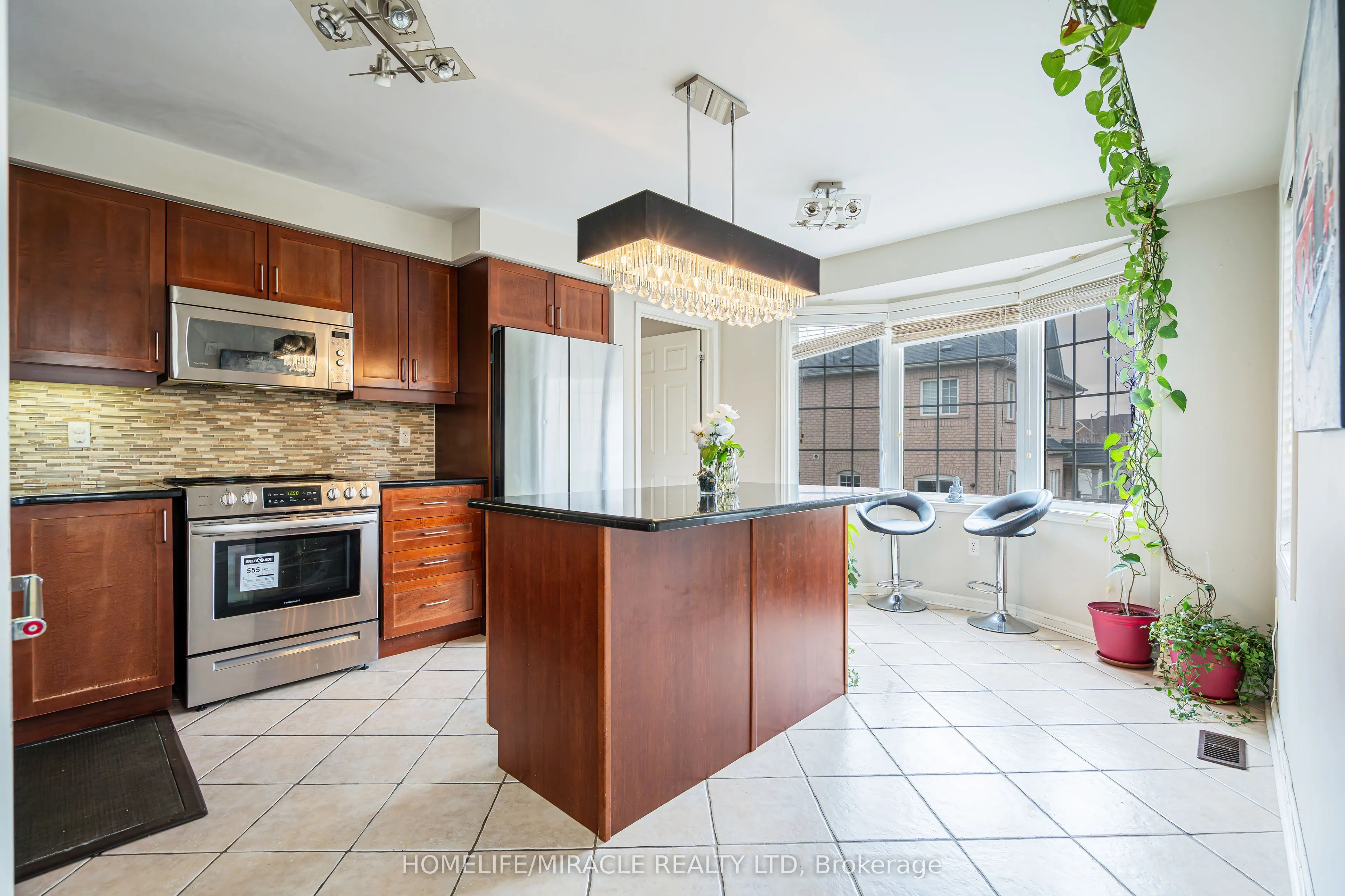 102 Decker Hollow Circle