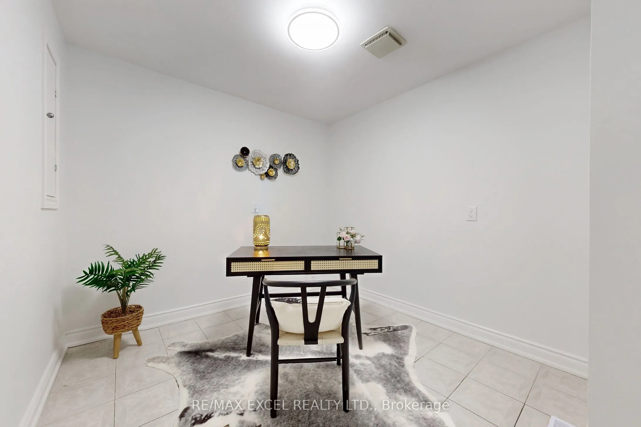 4388 Guildwood Way