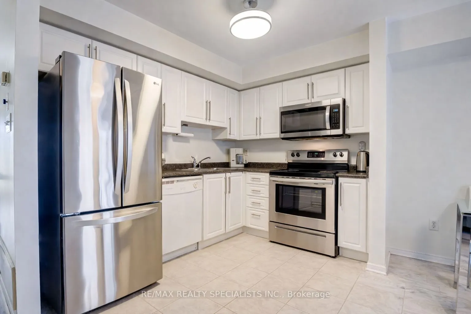 3975 Eglinton Avenue W #16