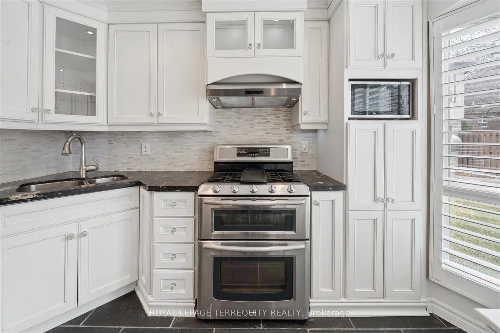 1825 Hyde Mill Crescent #26