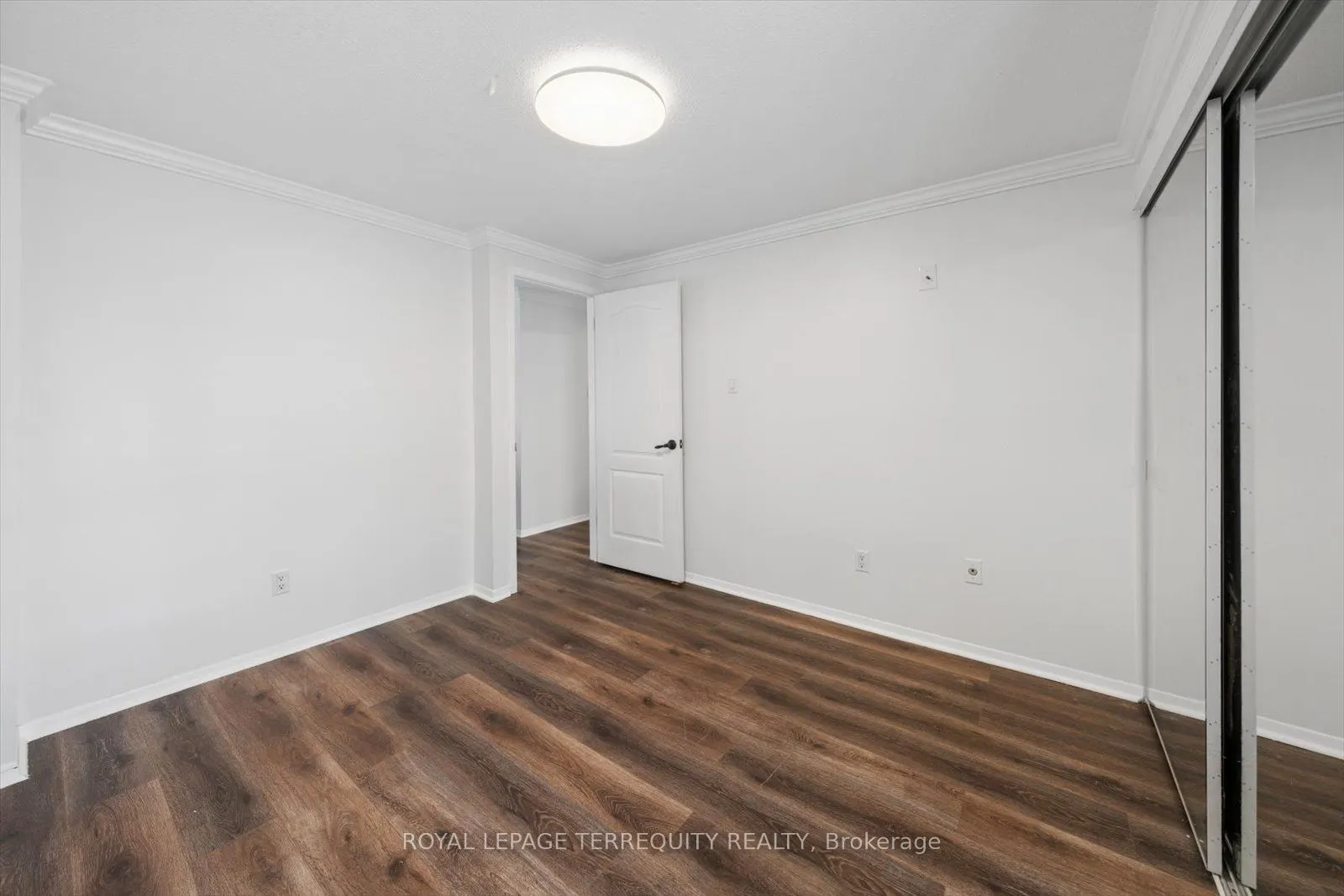 1825 Hyde Mill Crescent #26