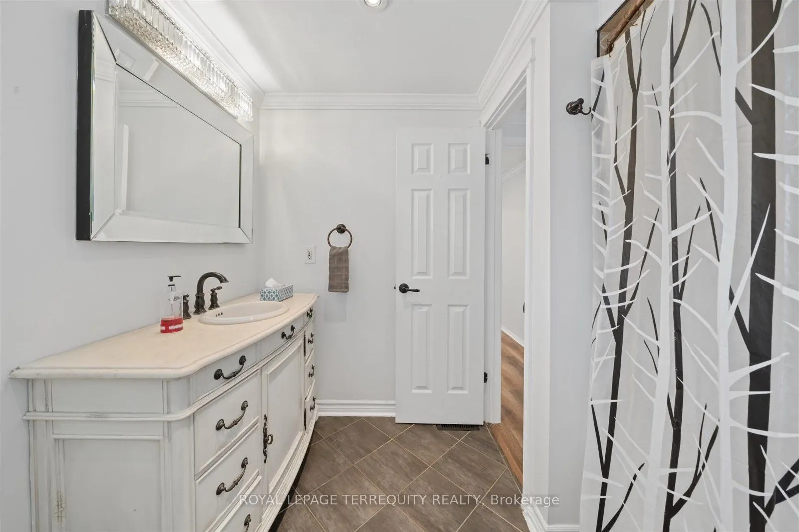 1825 Hyde Mill Crescent #26