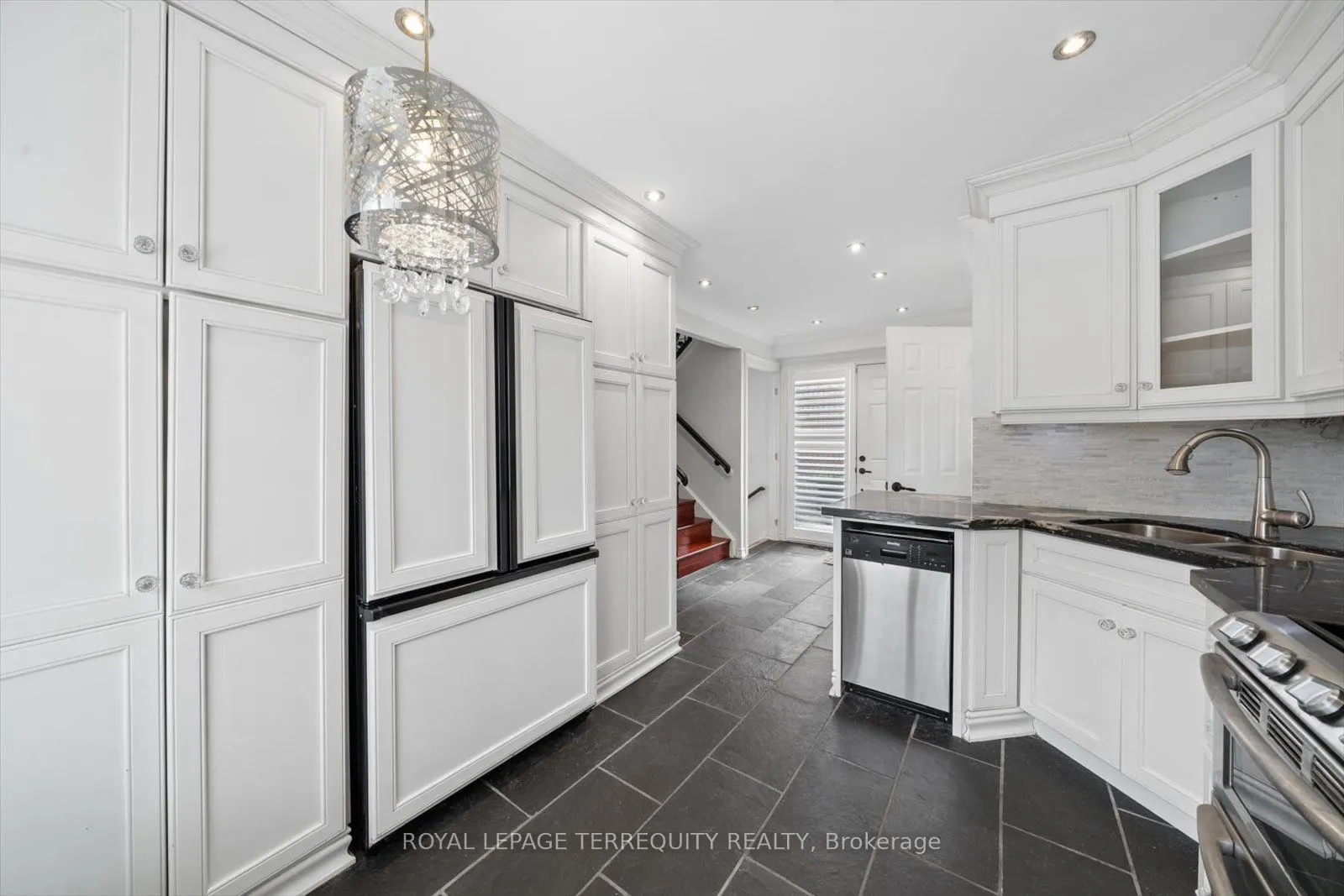 1825 Hyde Mill Crescent #26