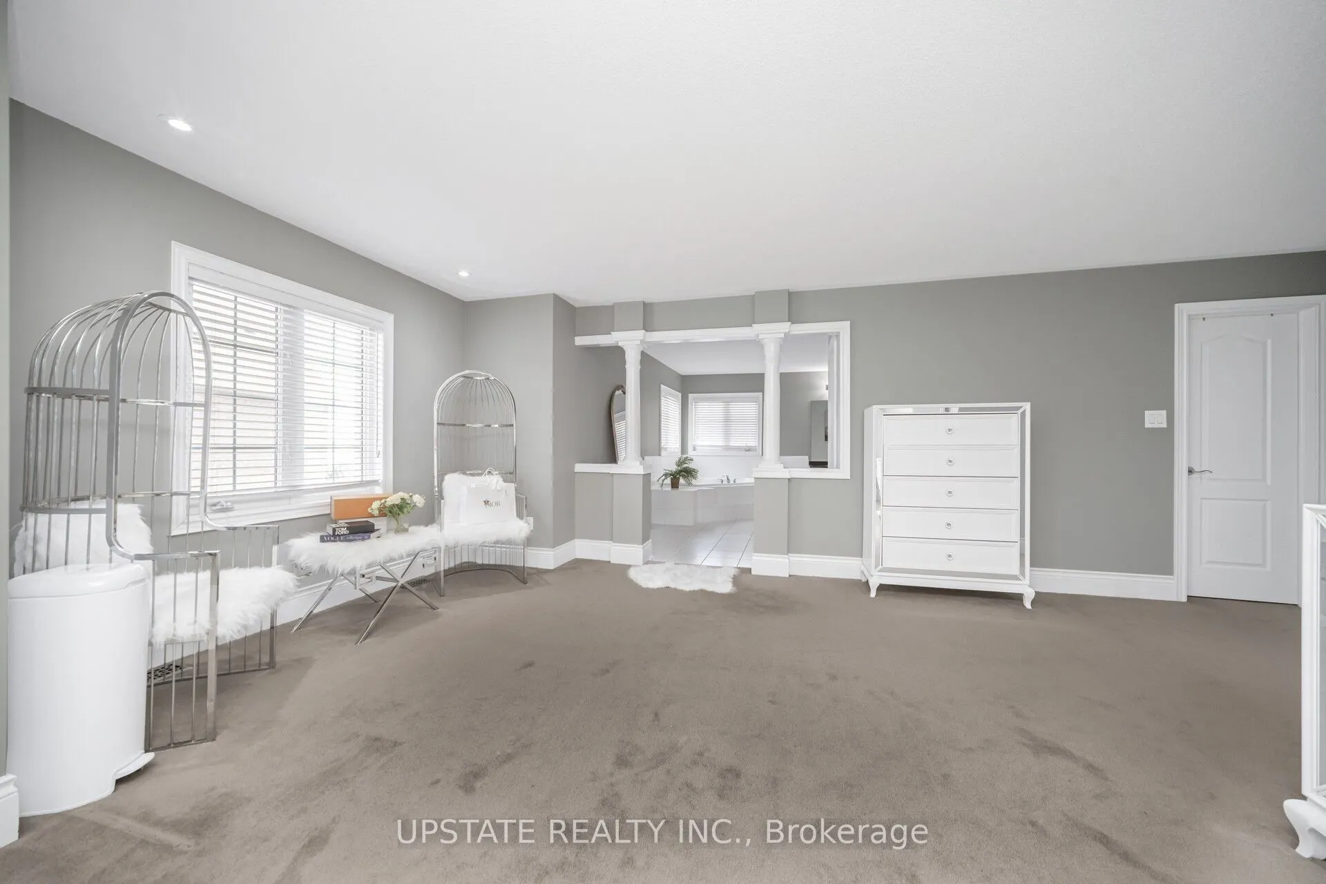 2 Beachville Circle