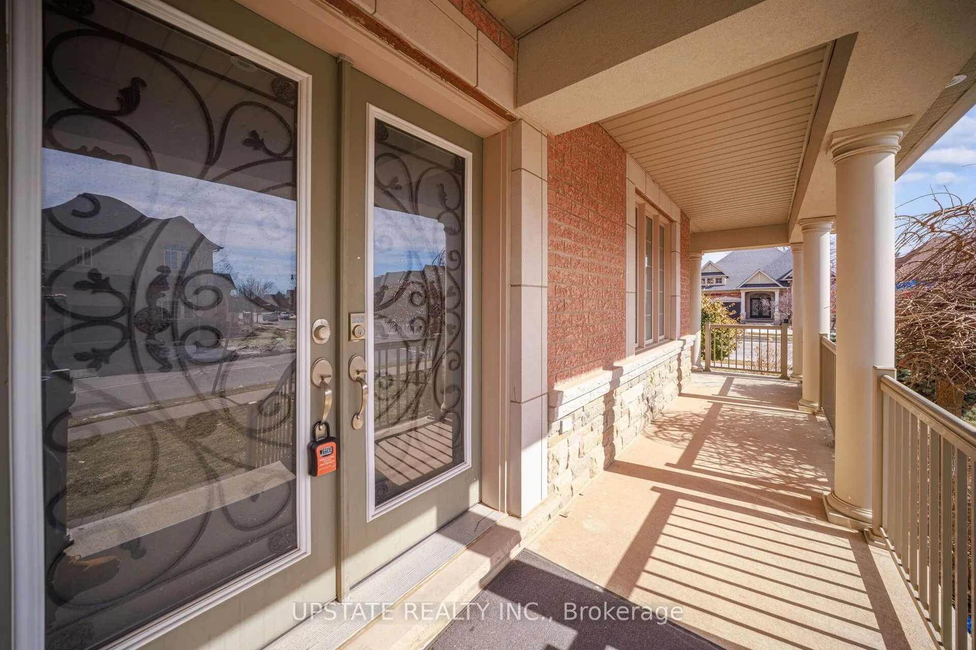 2 Beachville Circle