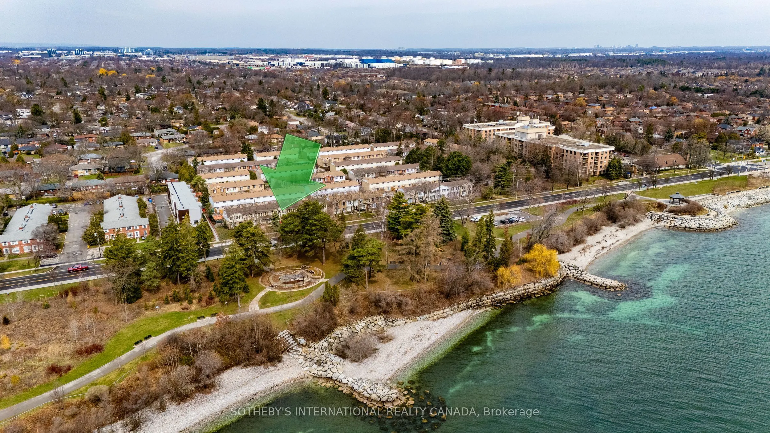 5475 Lakeshore Road #113