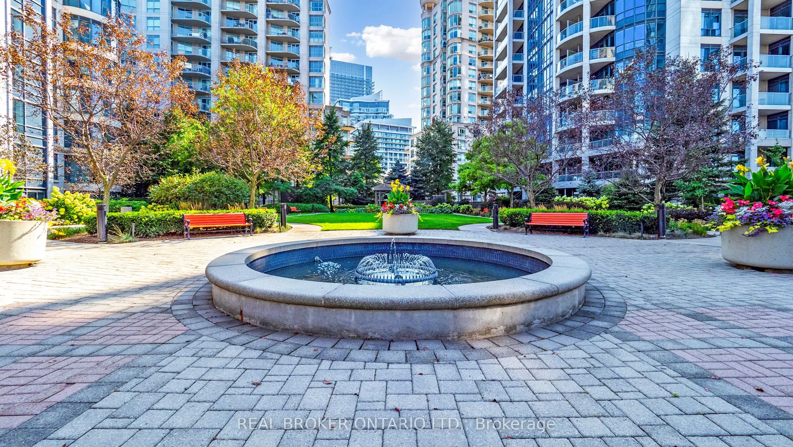 2087 Lake Shore Boulevard W #PH7