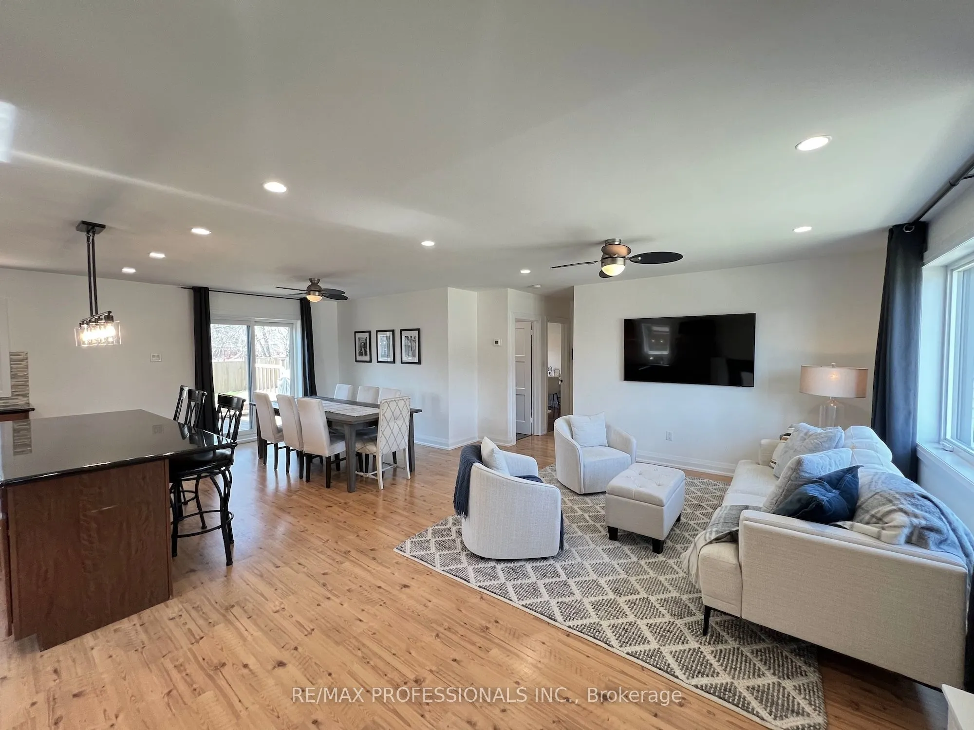 2504 Donnavale Drive