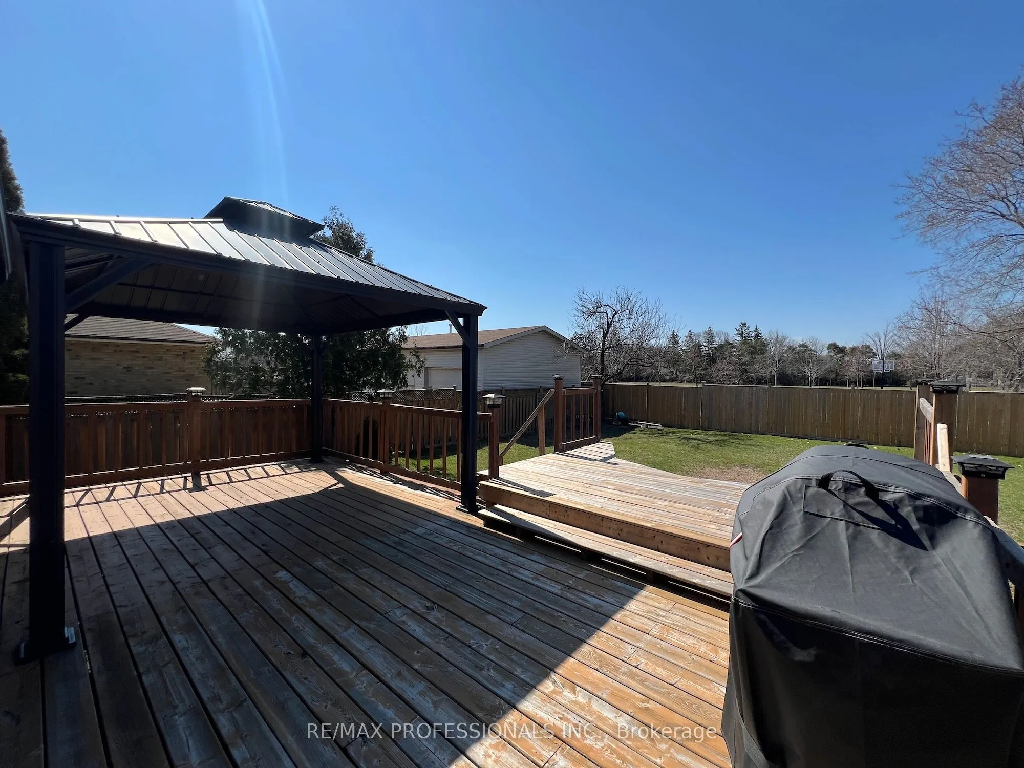 2504 Donnavale Drive