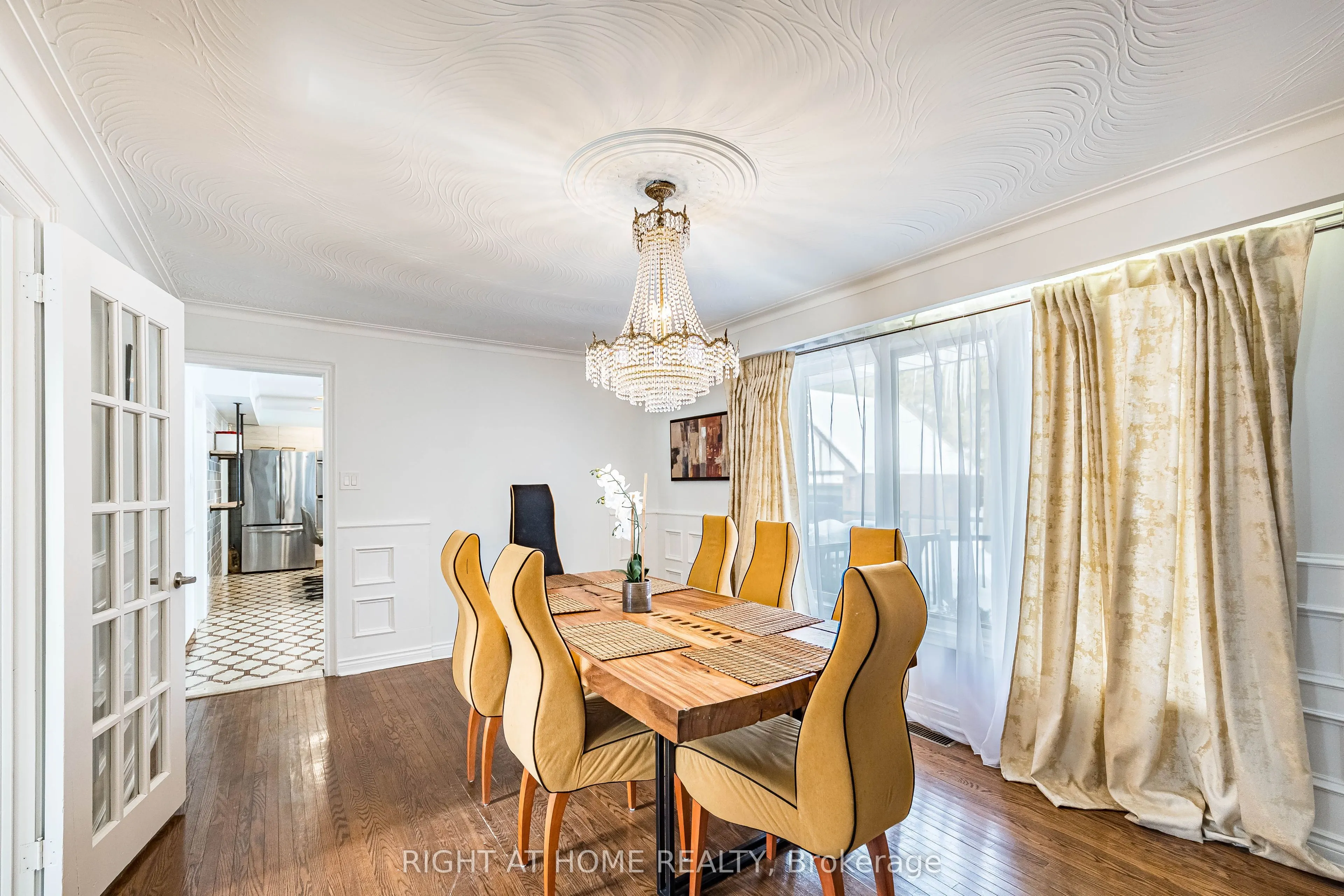 2123 Gordon Drive