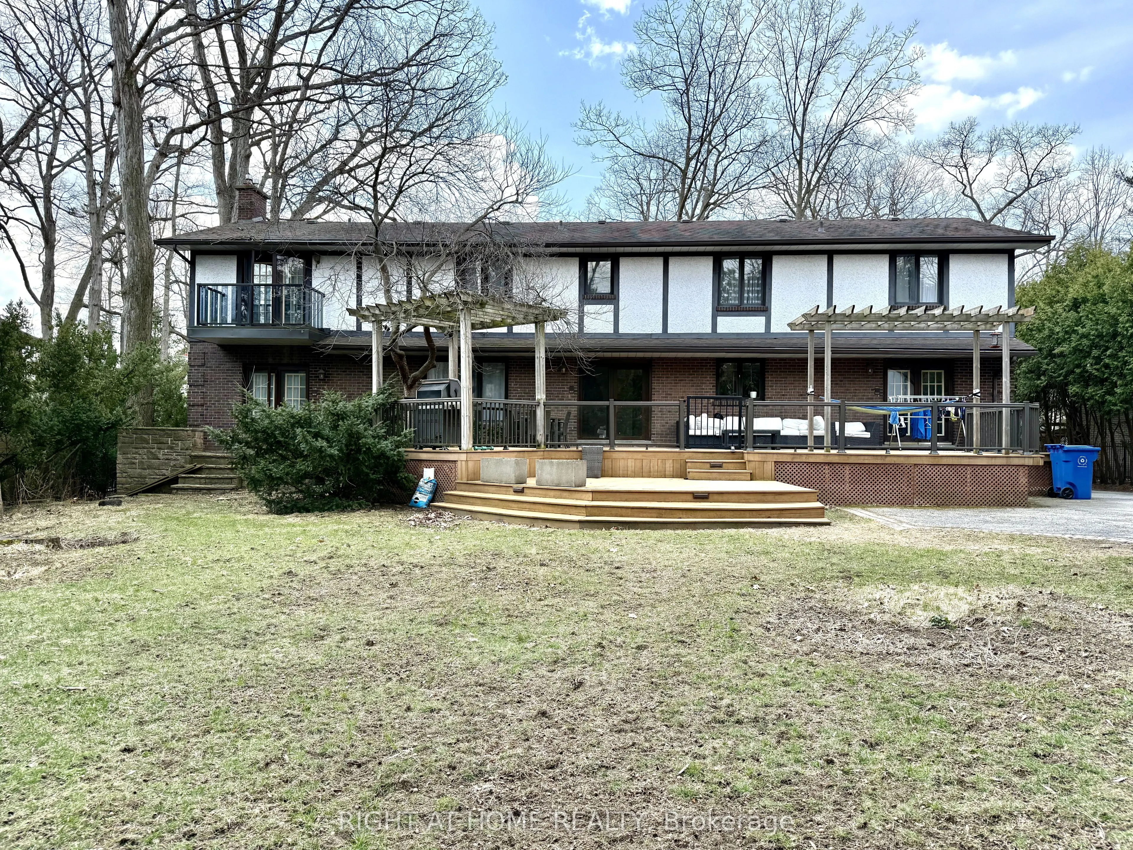 2123 Gordon Drive