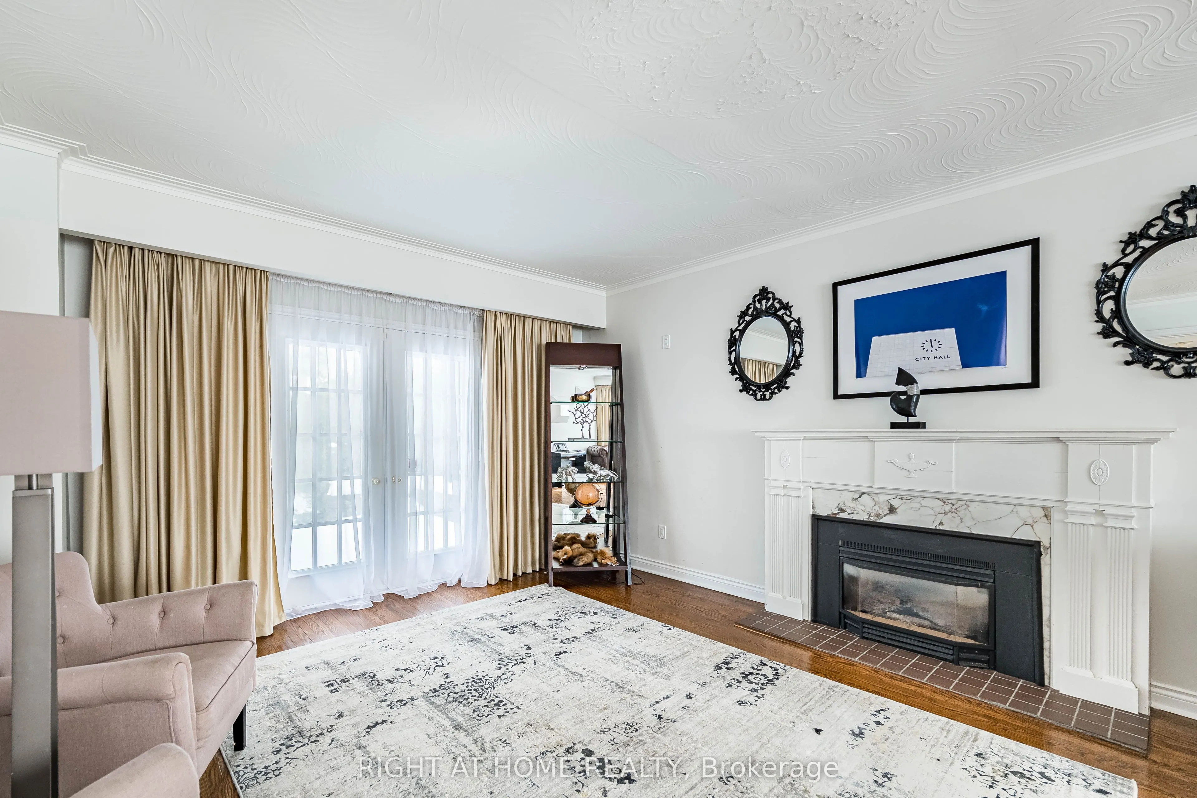 2123 Gordon Drive