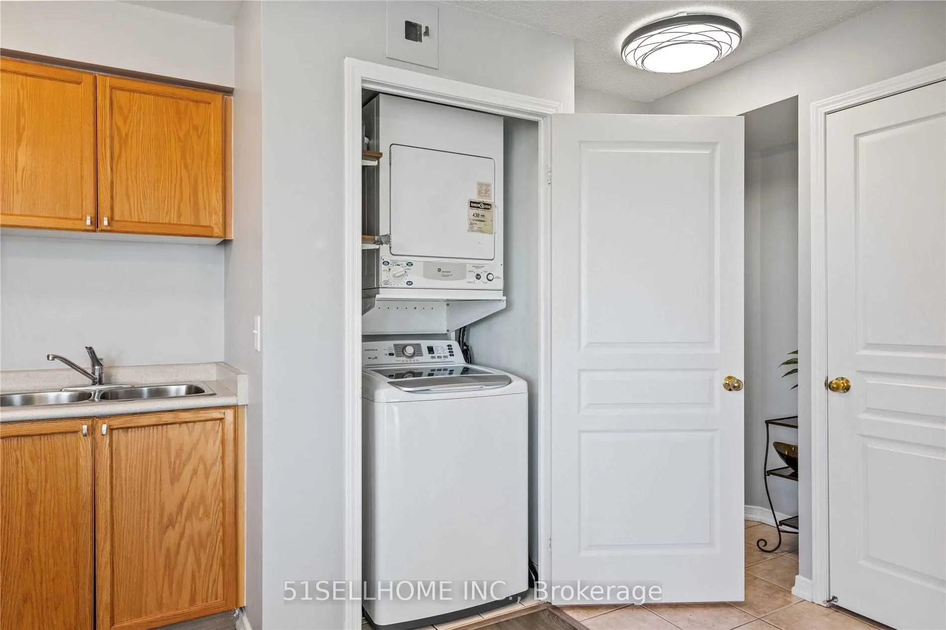 2545 Erin Centre Boulevard #303