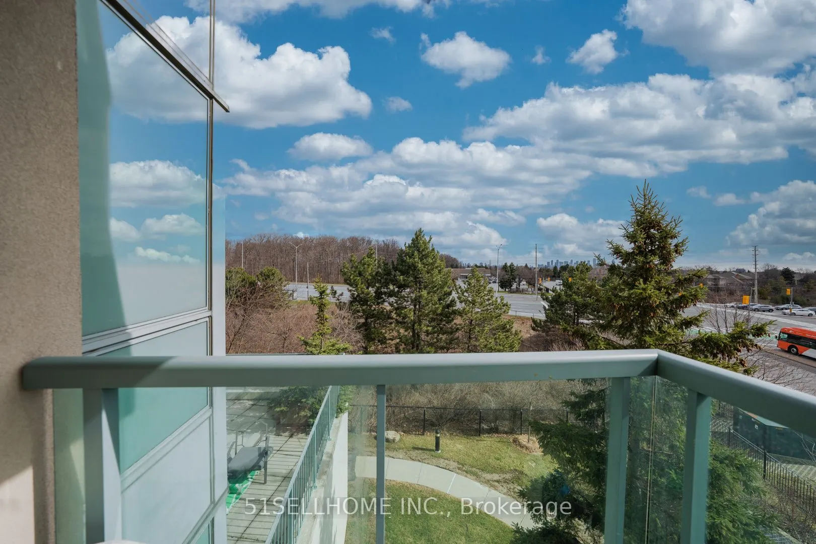2545 Erin Centre Boulevard #303