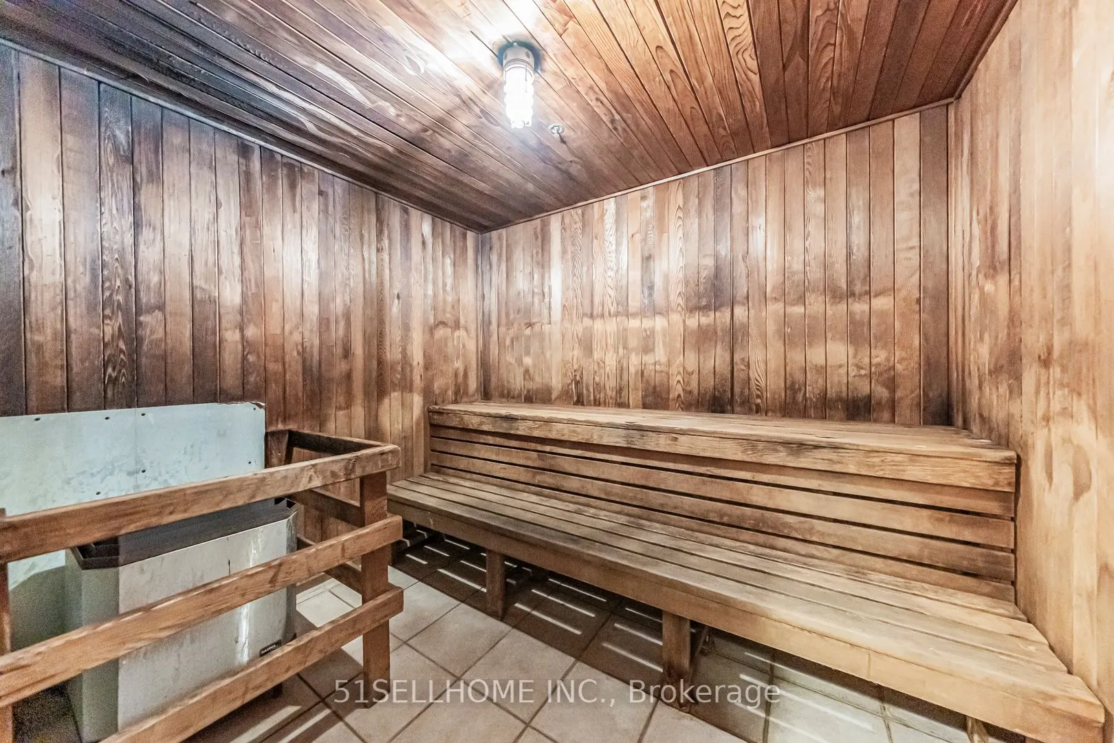2545 Erin Centre Boulevard #303