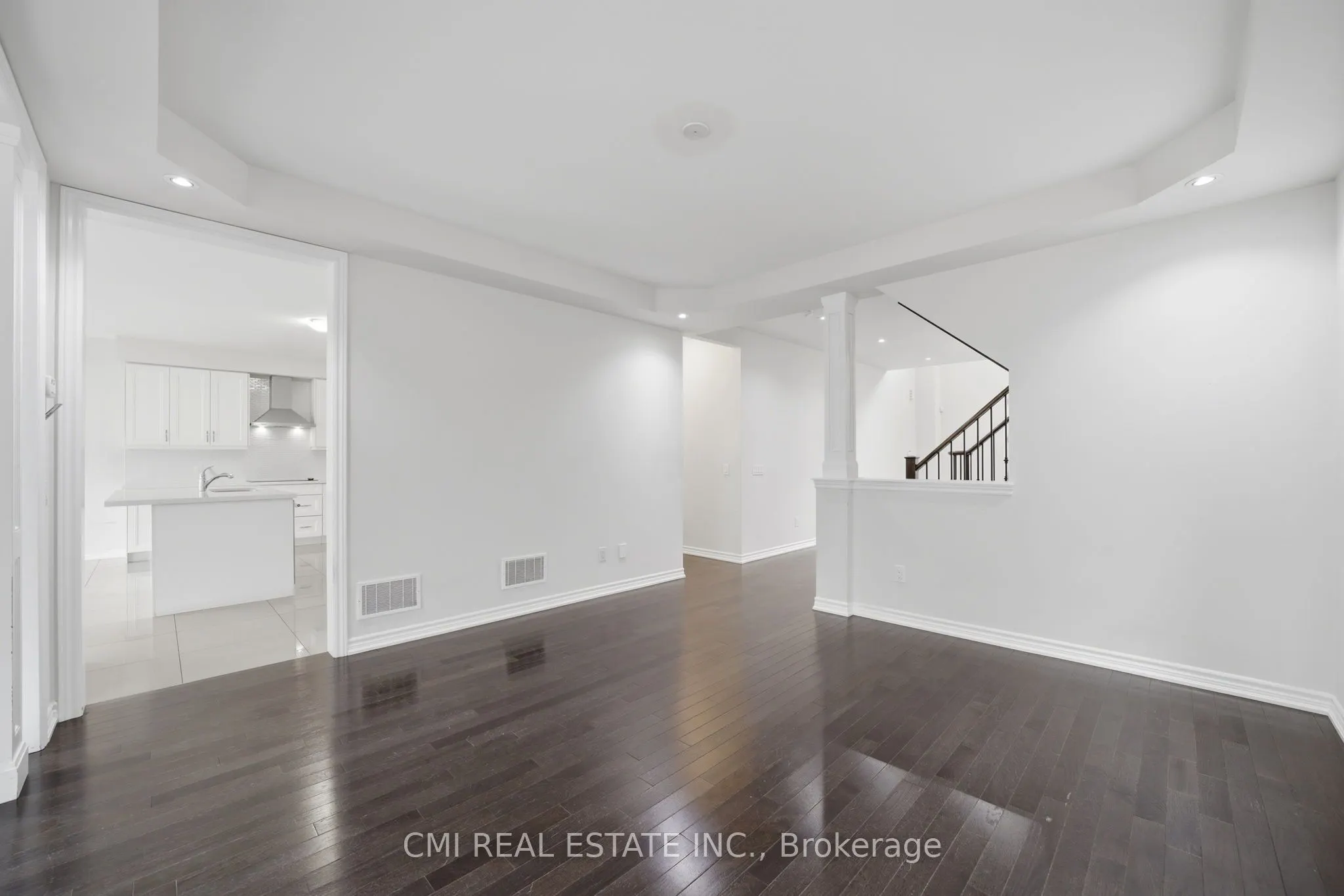 42 Valleybrook Crescent