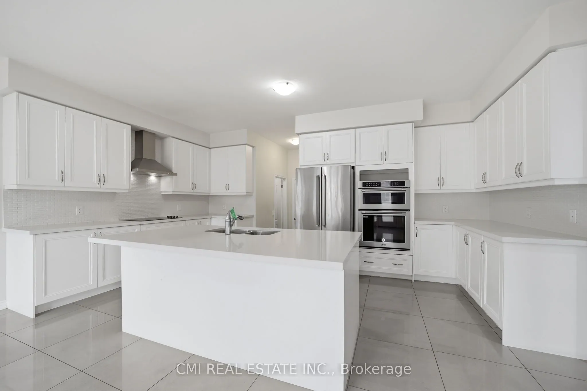 42 Valleybrook Crescent
