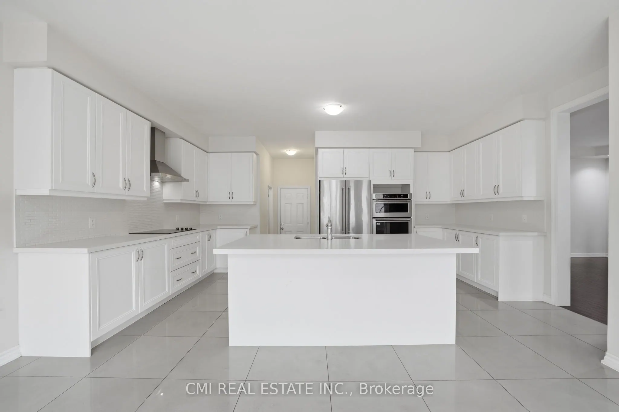 42 Valleybrook Crescent