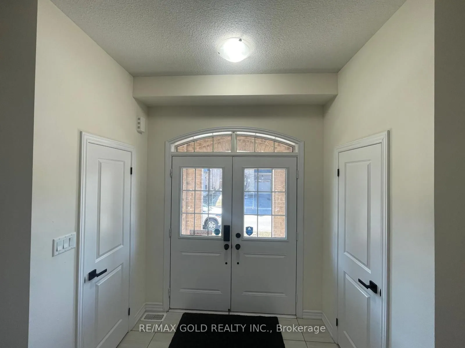 537 Veterans Drive