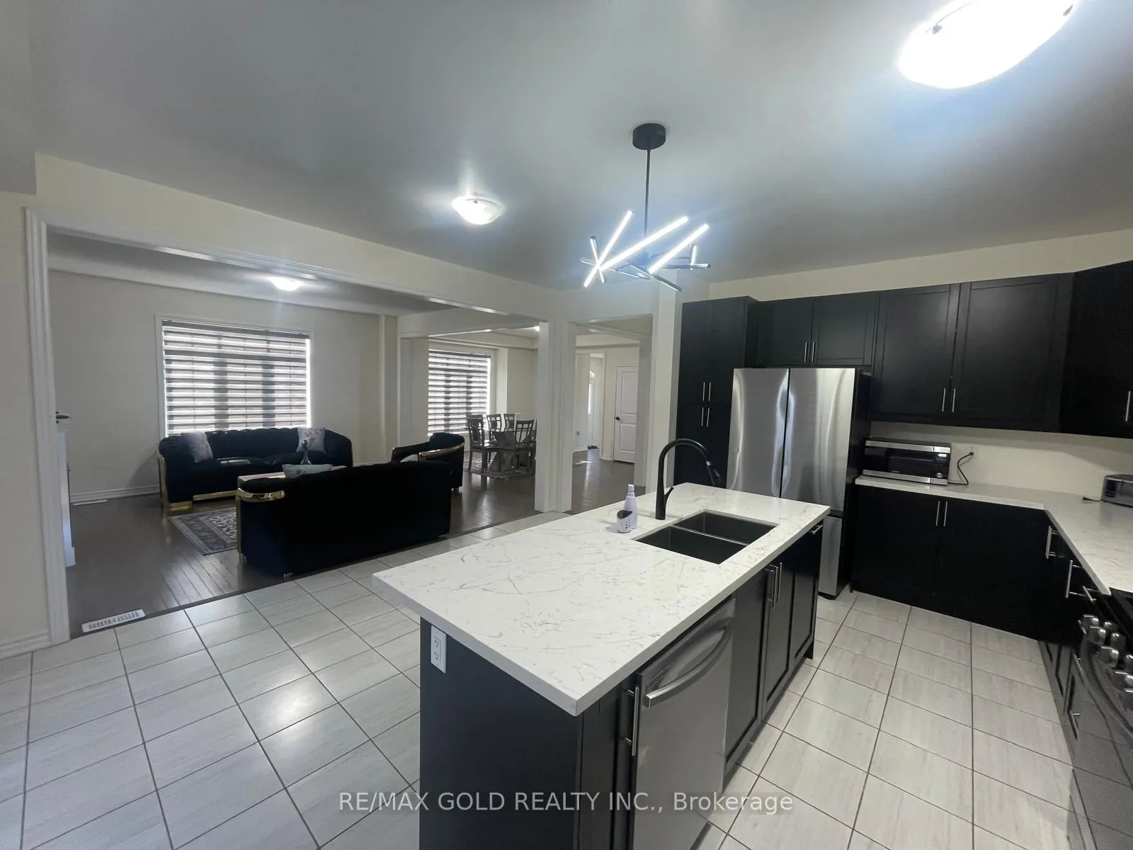 537 Veterans Drive
