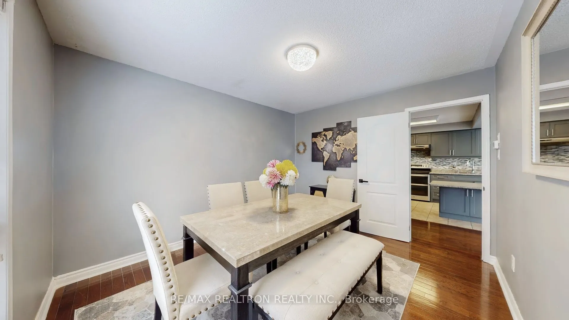 147 Porchlight Road