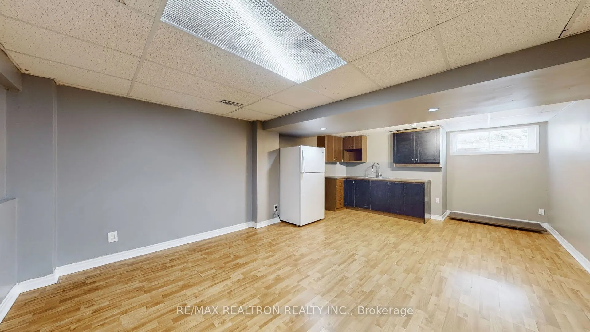 147 Porchlight Road