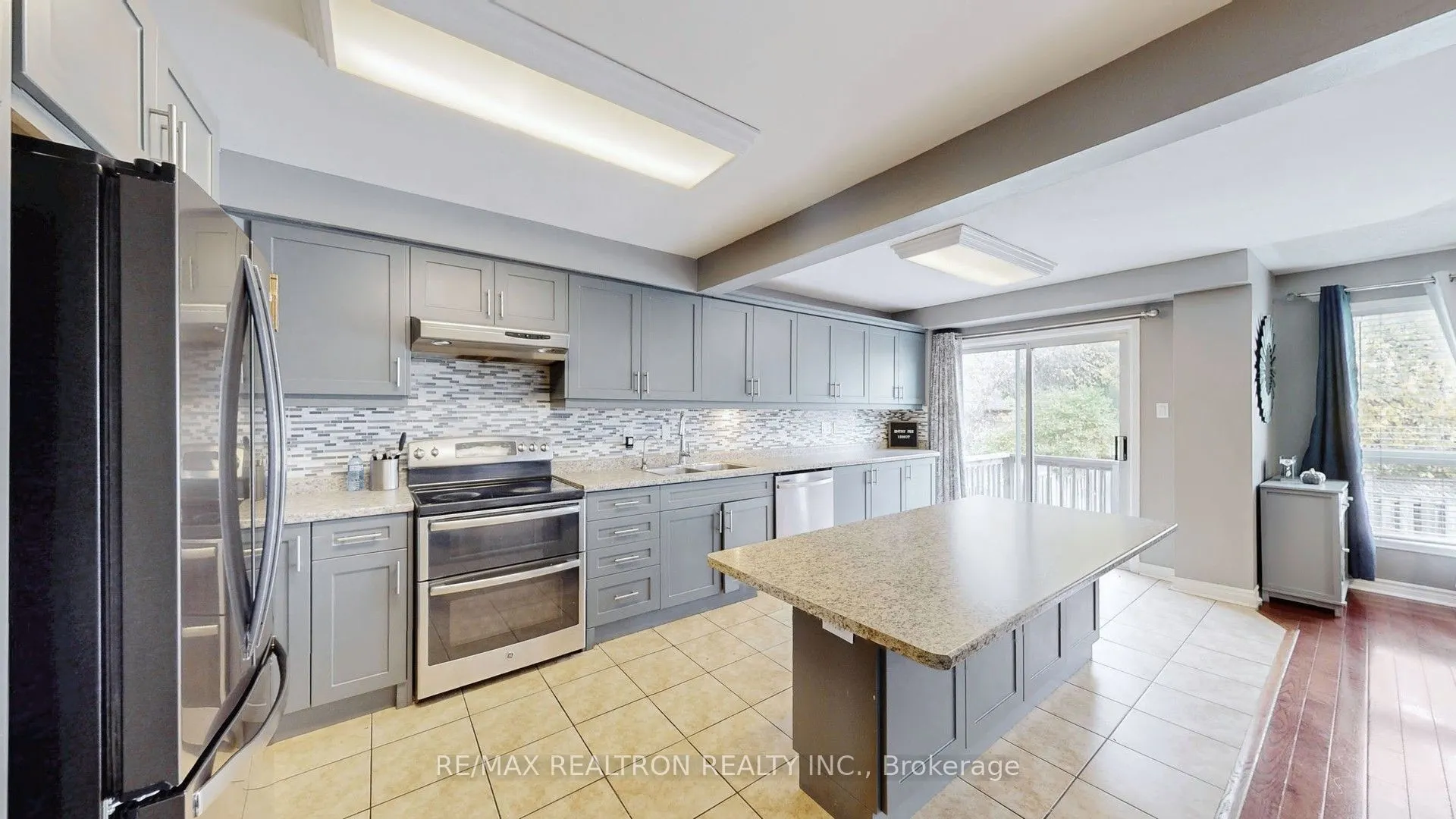 147 Porchlight Road