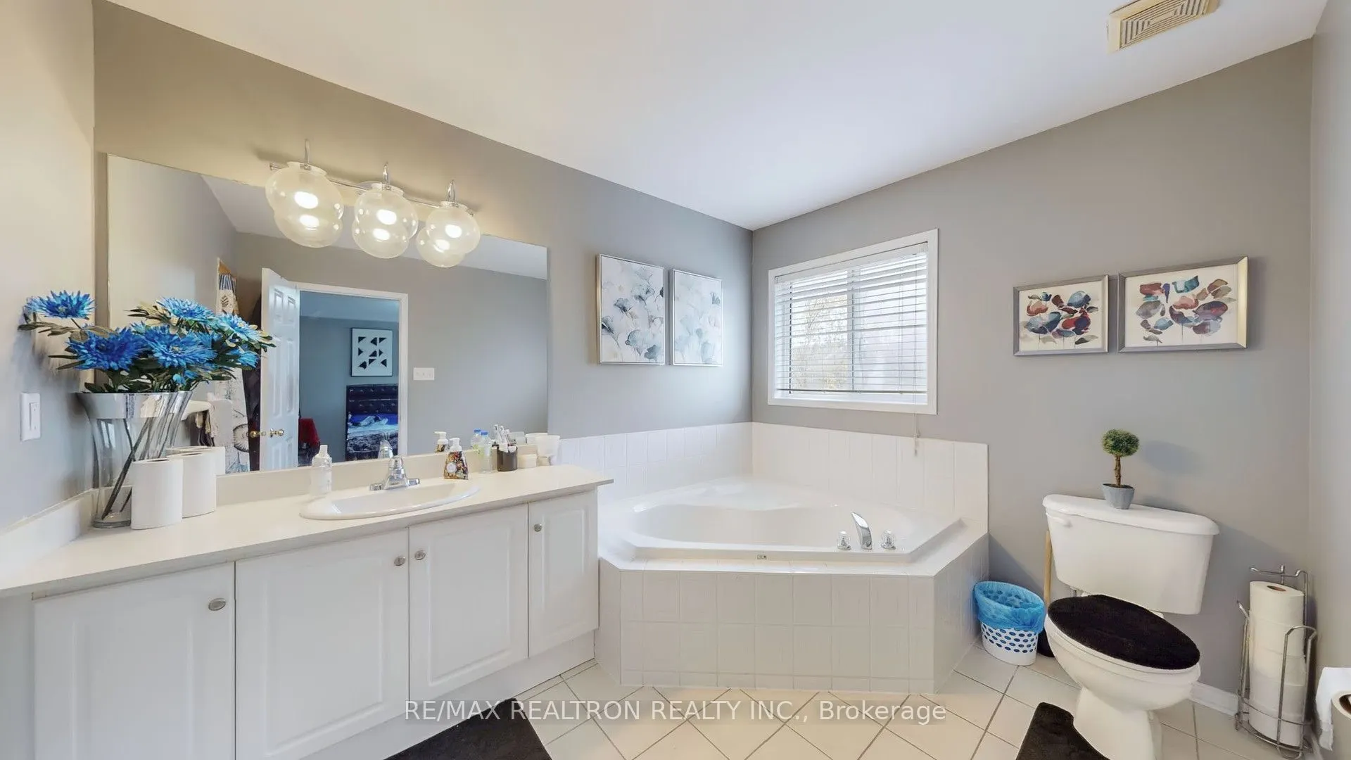 147 Porchlight Road