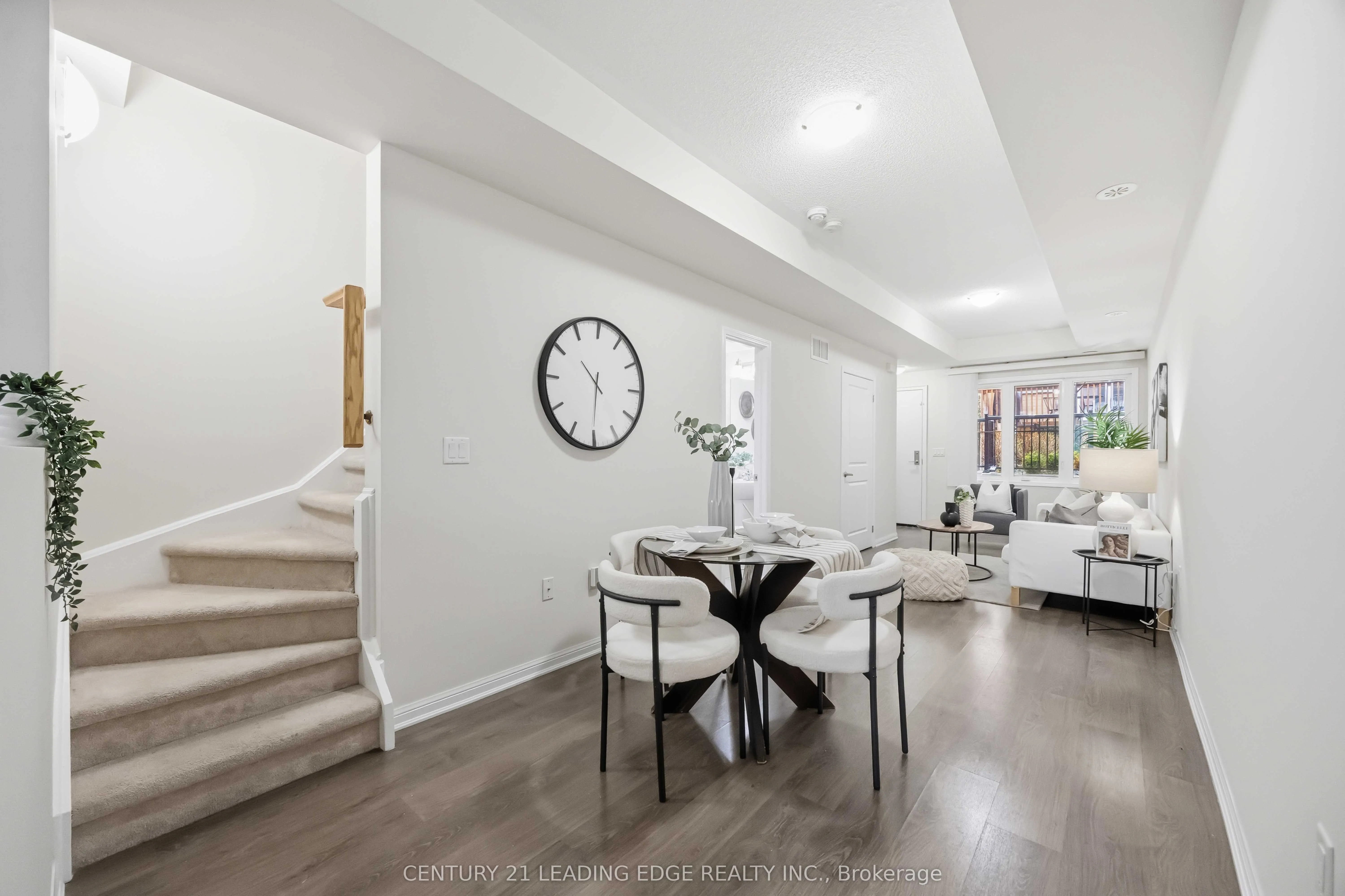 380 Hopewell Avenue #121