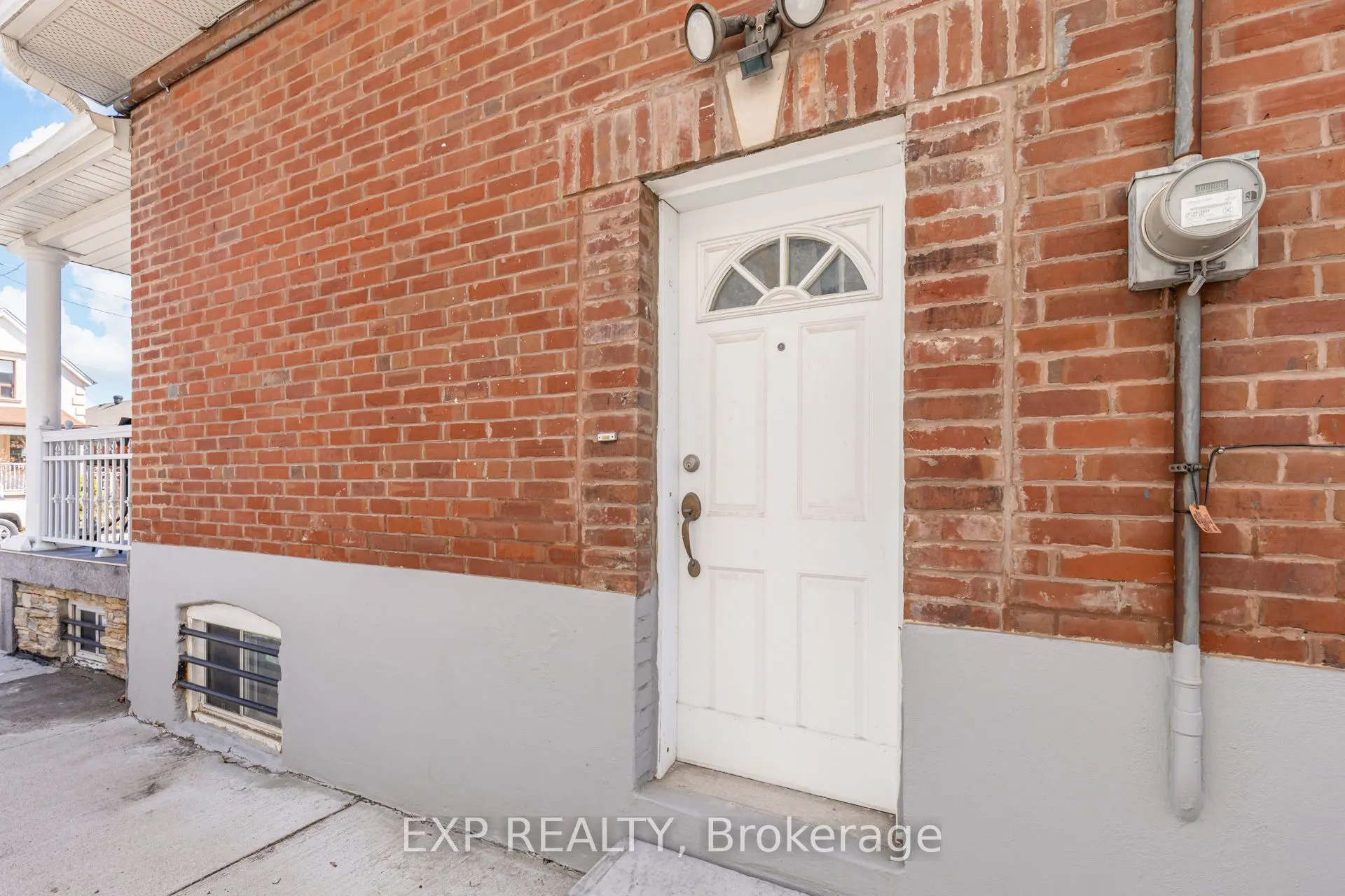 444 Maybank Avenue