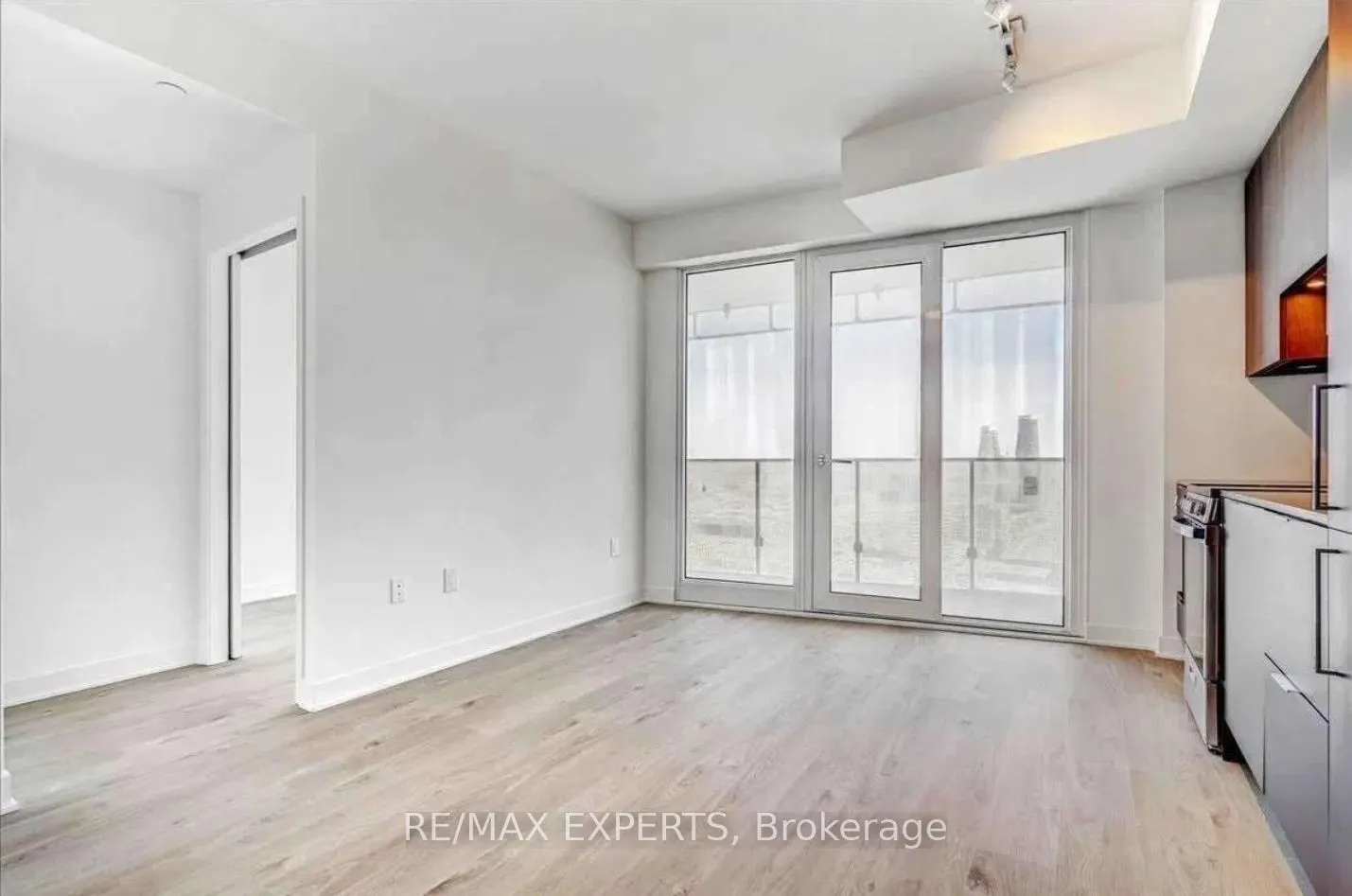 3900 Confederation Parkway #2710