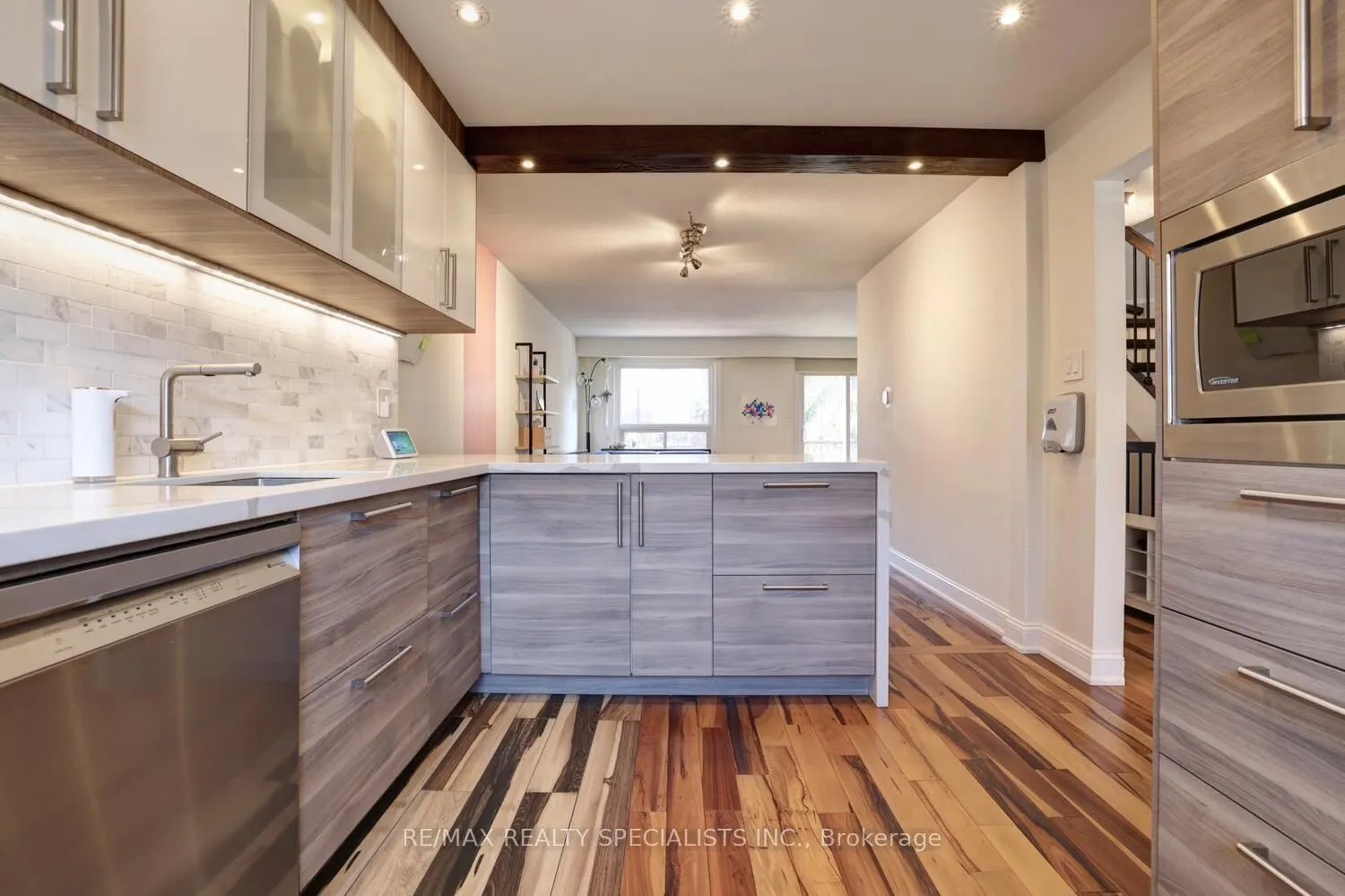 2445 Homelands Drive #25
