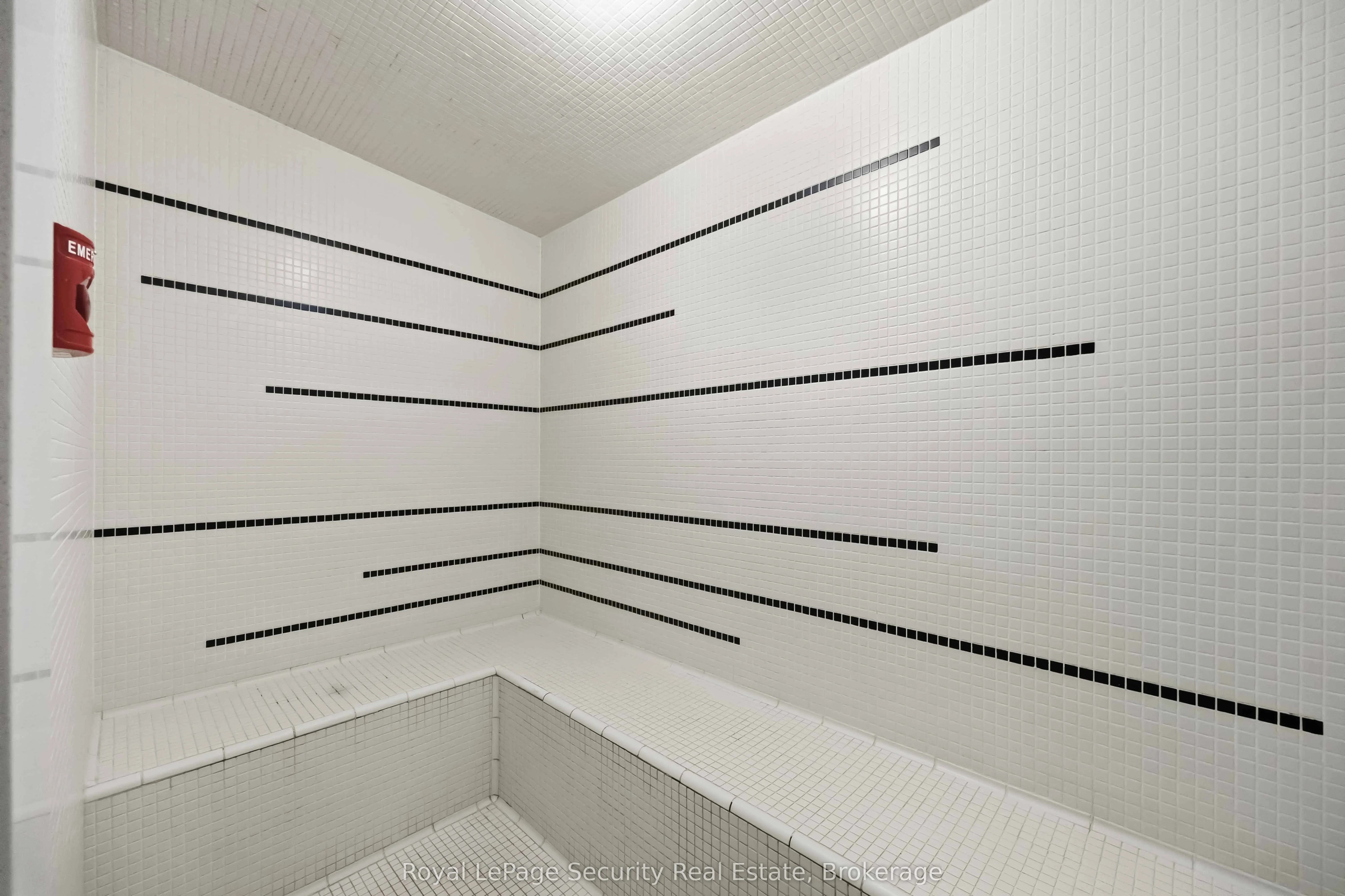 35 Fontenay Court #602
