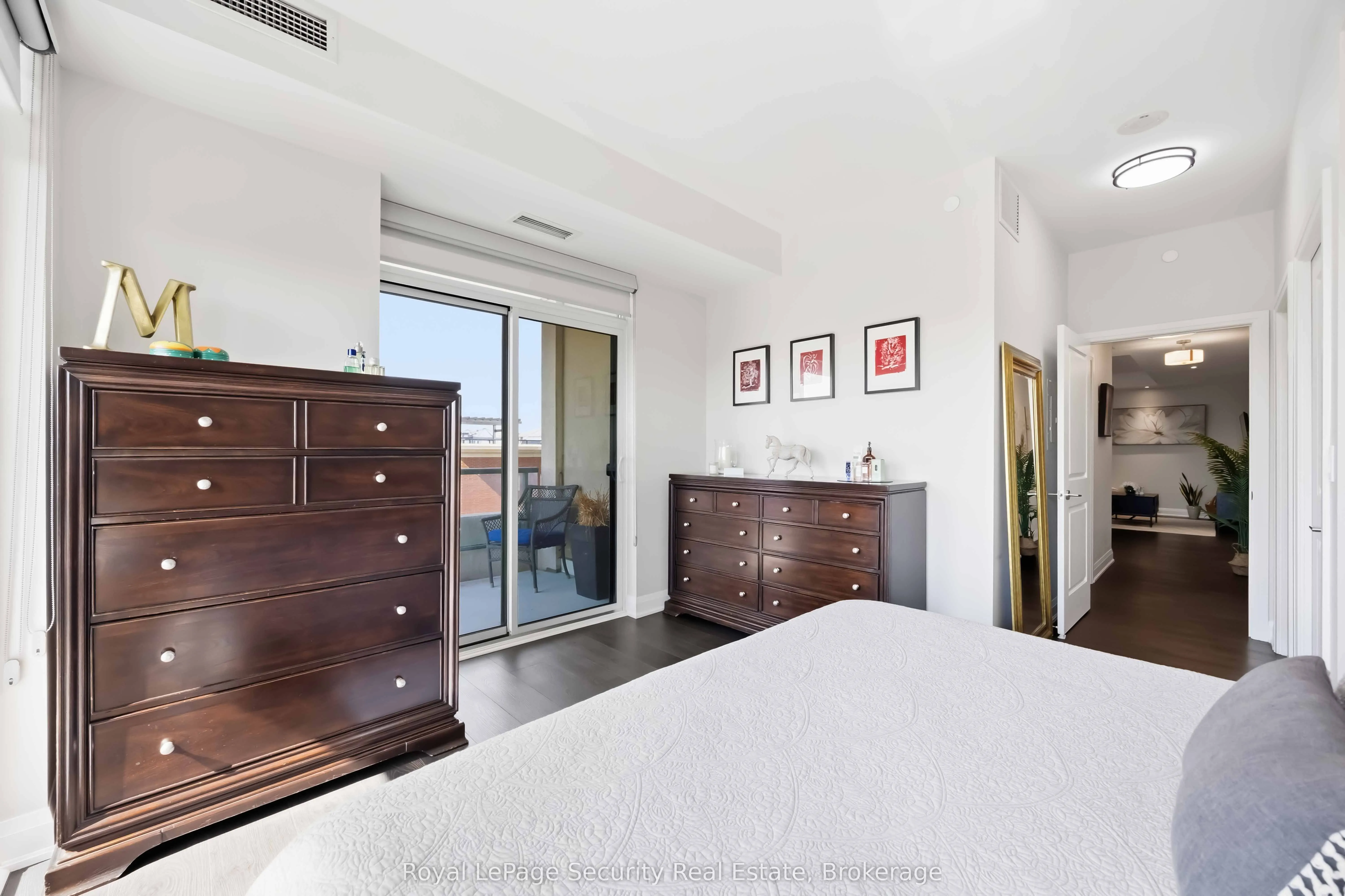 35 Fontenay Court #602