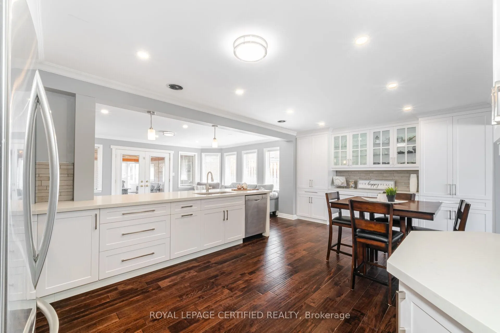 5 Stockman Crescent