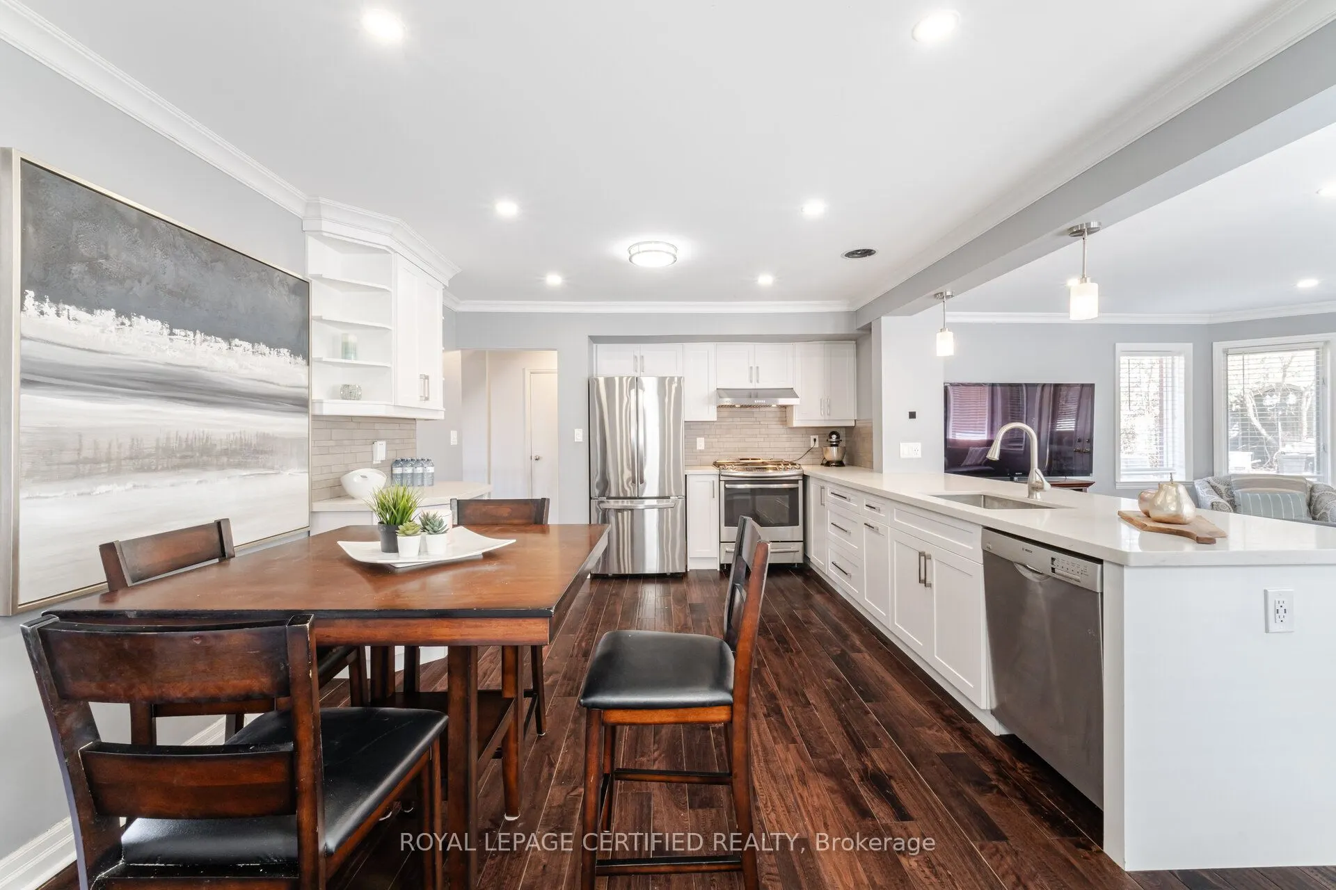 5 Stockman Crescent