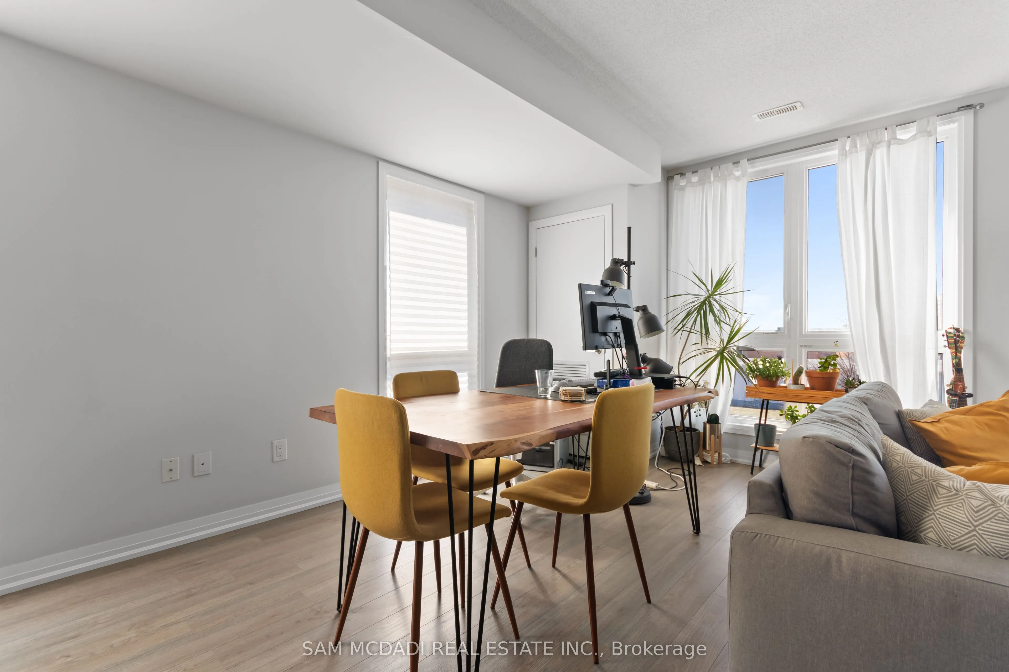 1208 Main Street E #201