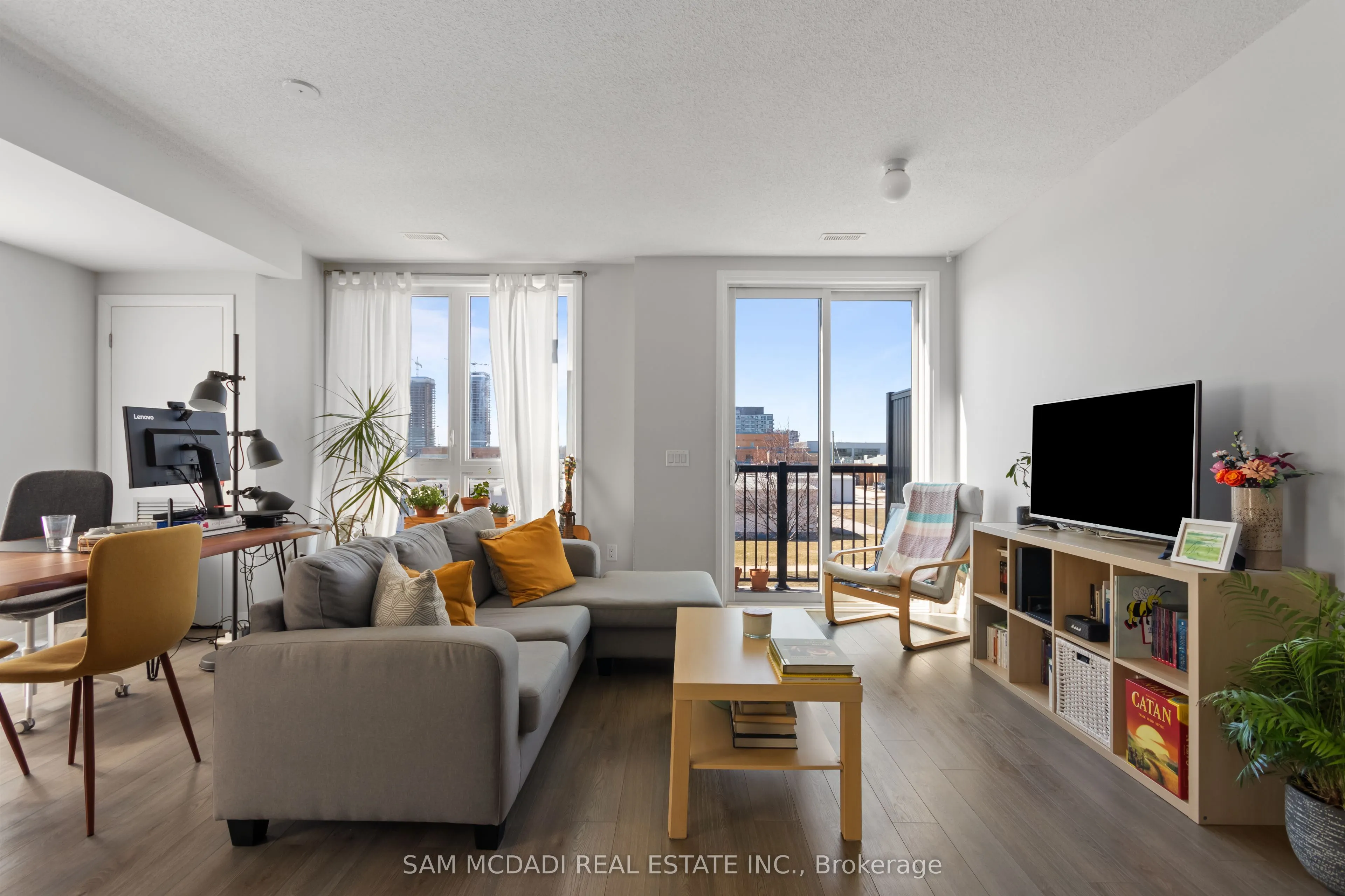 1208 Main Street E #201