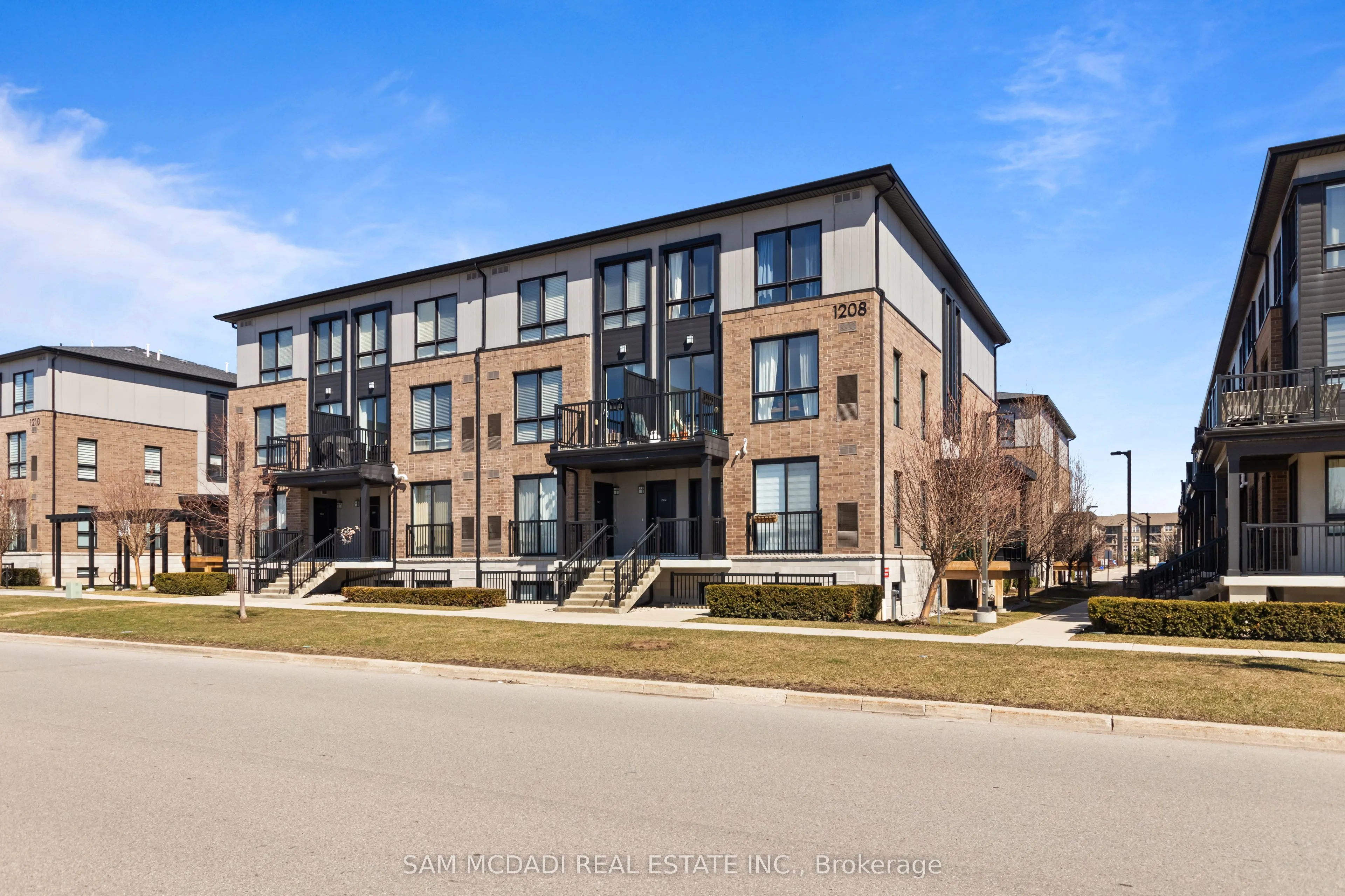 1208 Main Street E #201